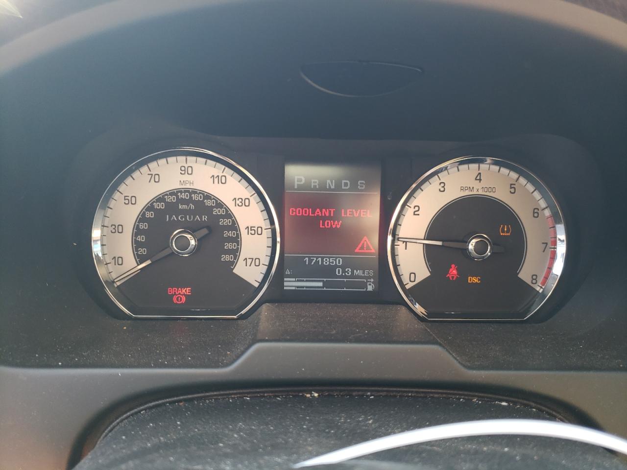 2009 Jaguar XF VIN SAJWA05B09HR04688 Copart auction photo, water/flood / minor dent/scratches damage thumbnail 9