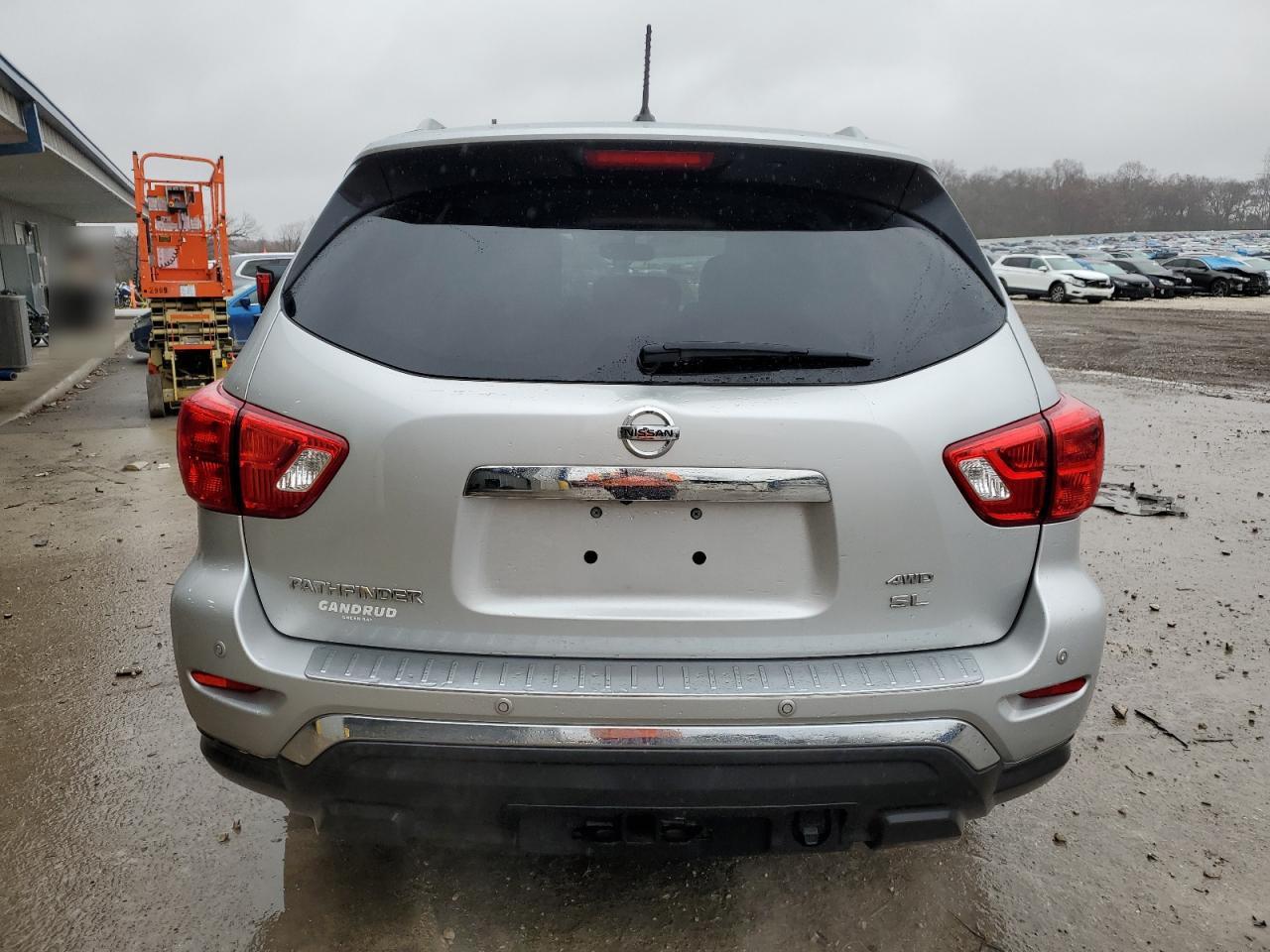2017 Nissan Pathfinder VIN 5N1DR2MM4HC648849 Copart auction photo, front end damage thumbnail 6