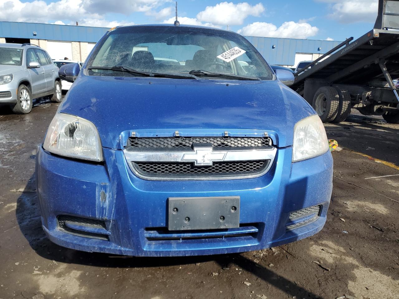 2011 Chevrolet Aveo VIN KL1TD5DE4BB137140 Copart auction photo, front end / side damage thumbnail 5