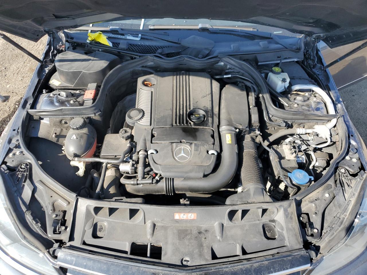 2014 Mercedes-Benz C-klasse VIN WDDGF4HB6EA965057 Copart auction photo, rear end / minor dent/scratches damage thumbnail 11