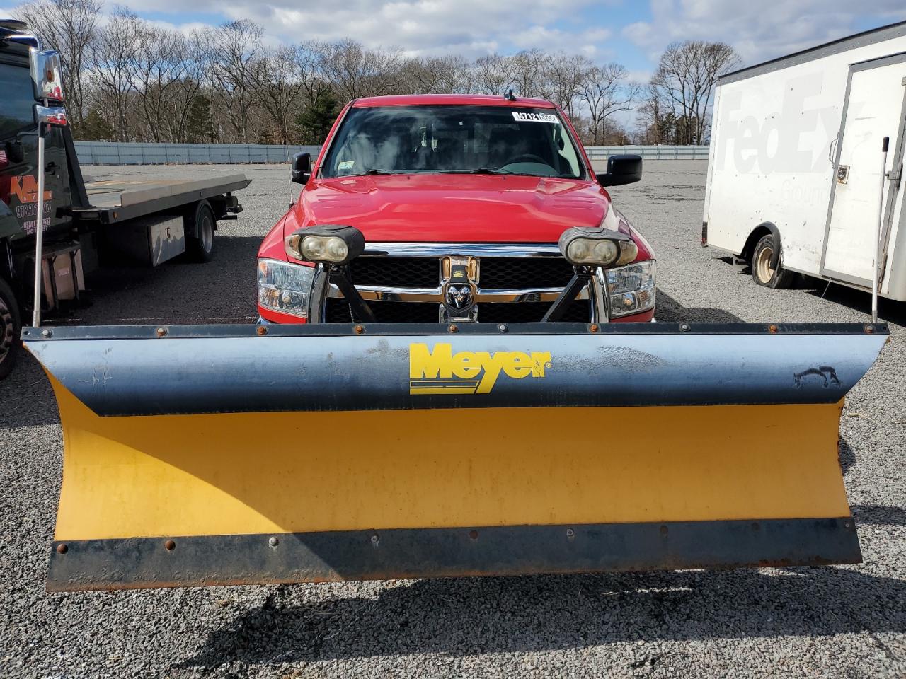 2015 RAM 2500 VIN 3C6TR5MTXFG526829 Copart auction photo, minor dent/scratches damage thumbnail 5