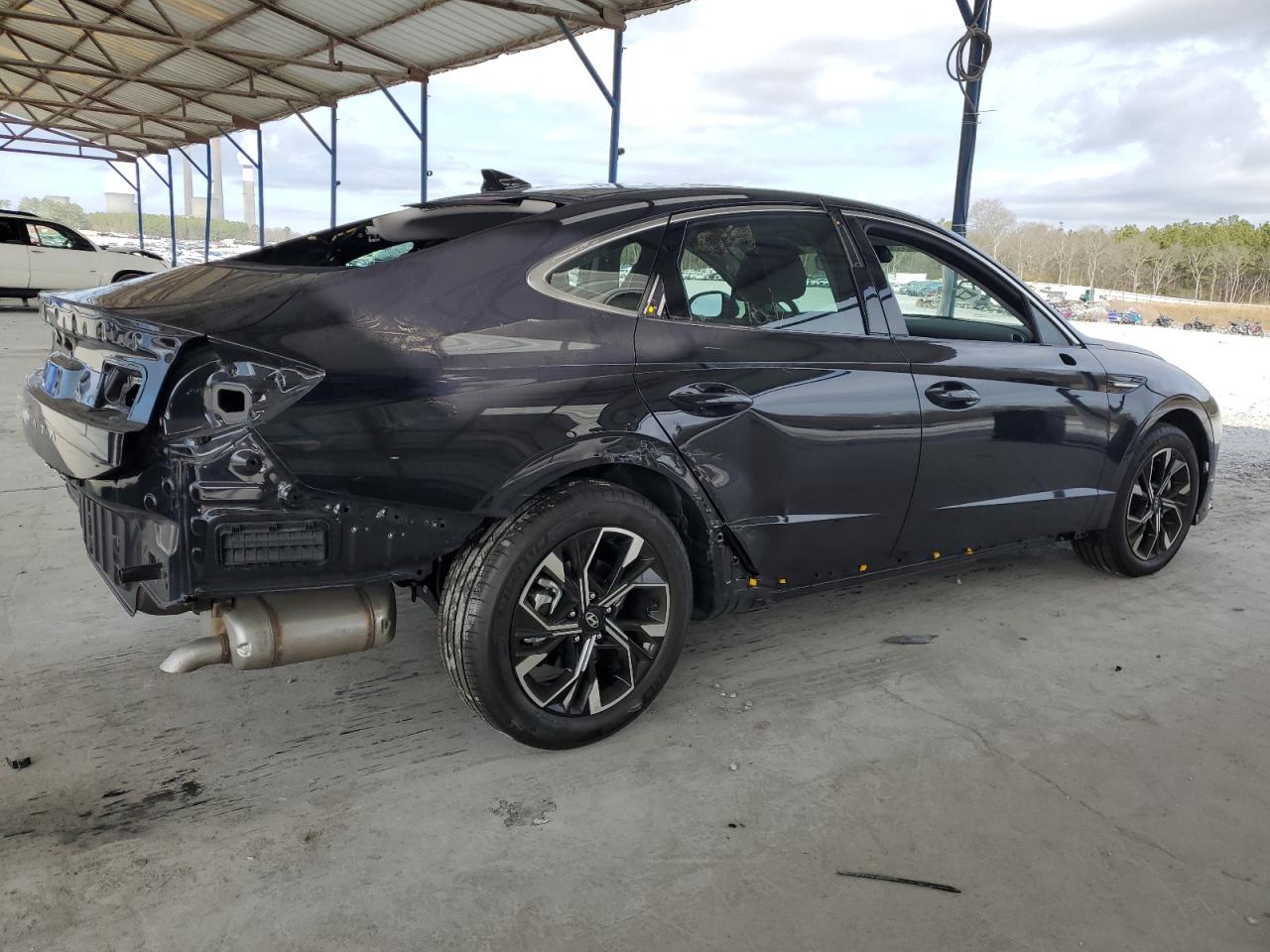2024 Hyundai Sonata VIN KMHL64JA3RA389052 Copart auction photo, rear end / side damage thumbnail 3