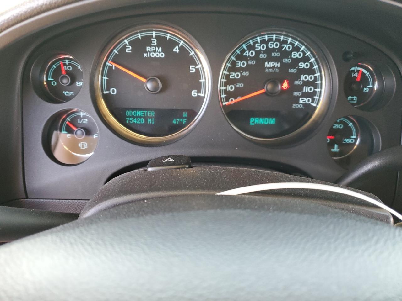 2014 Chevrolet Tahoe VIN 1GNSCAE07ER120161 Copart auction photo, front end / side damage thumbnail 9