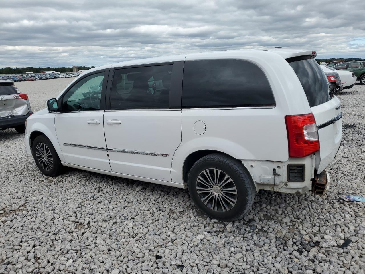 2014 Chrysler Town & Country VIN 2C4RC1HG9ER195342 Copart auction photo, rear end / side damage thumbnail 2
