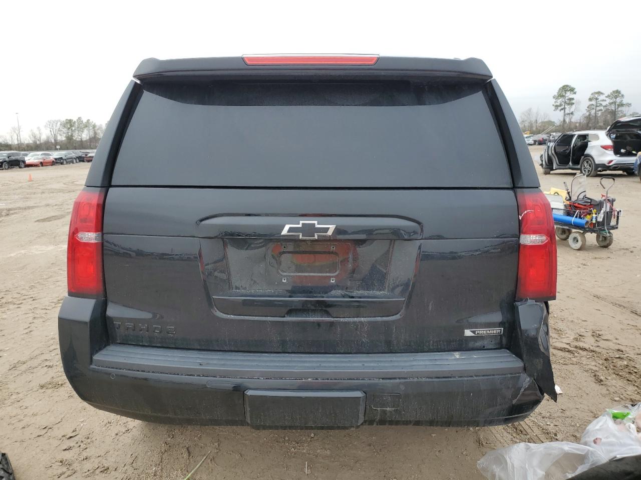 2018 Chevrolet Tahoe VIN 1GNSKCKJXJR309148 Copart auction photo, front end / side damage thumbnail 6