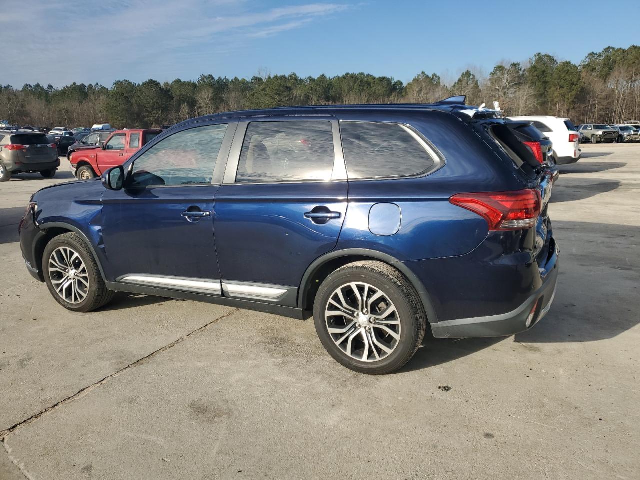 2017 Mitsubishi Outlander VIN JA4AD3A36HZ004882 Copart auction photo, all over damage thumbnail 2