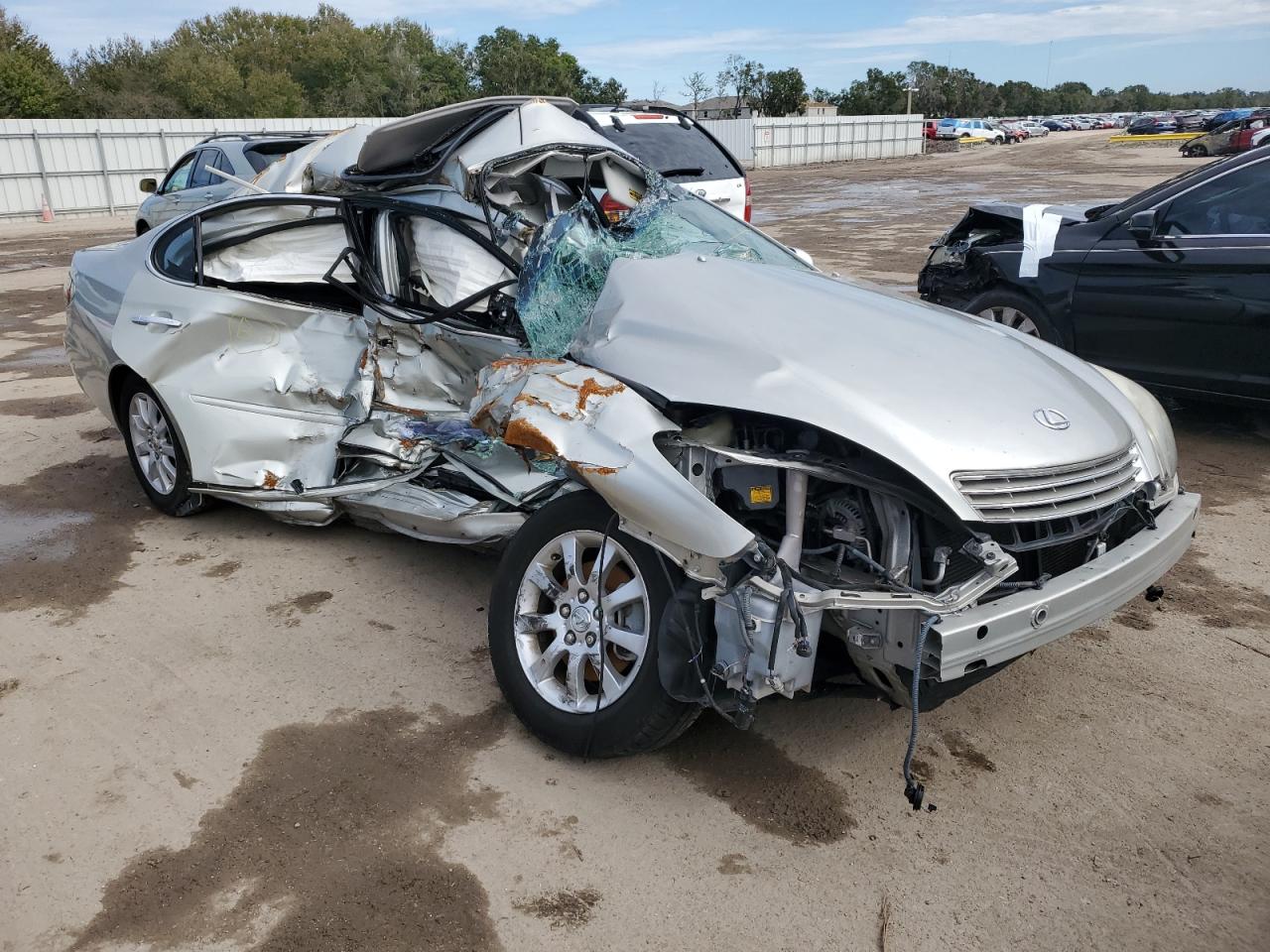 2004 Lexus ES VIN JTHBA30G145027896 Copart auction photo, all over damage thumbnail 4