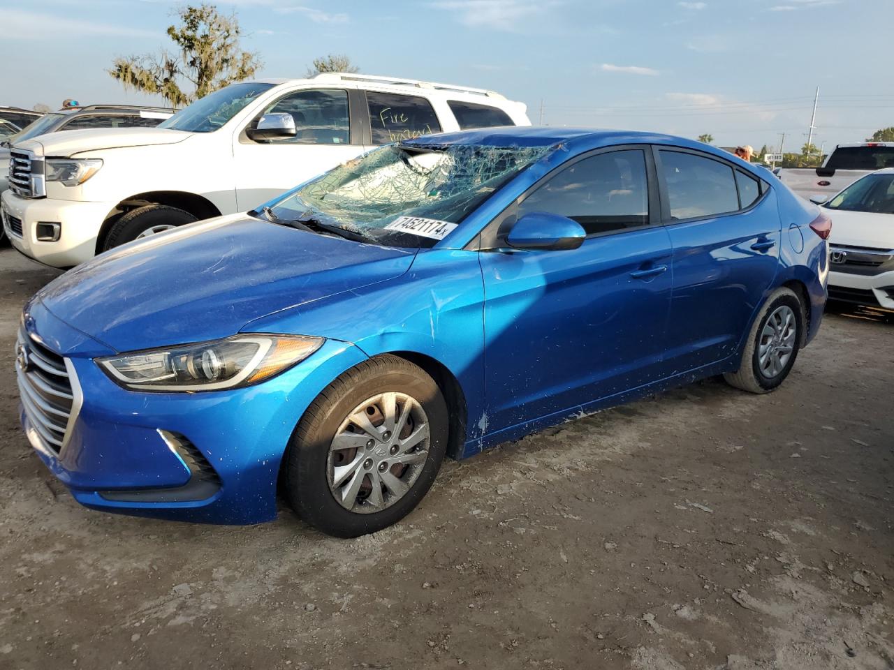 2017 Hyundai Elantra VIN 5NPD74LF6HH210766