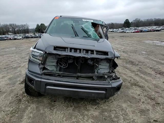 2018 Toyota Tundra VIN 5TFAW5F15JX716708 Copart auction photo, all over damage thumbnail 10