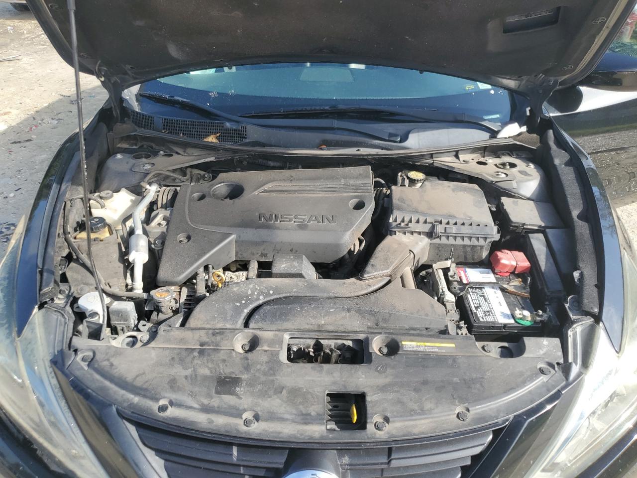 2018 Nissan Altima VIN 1N4AL3AP4JC294761 Copart auction photo, side / front end damage thumbnail 11
