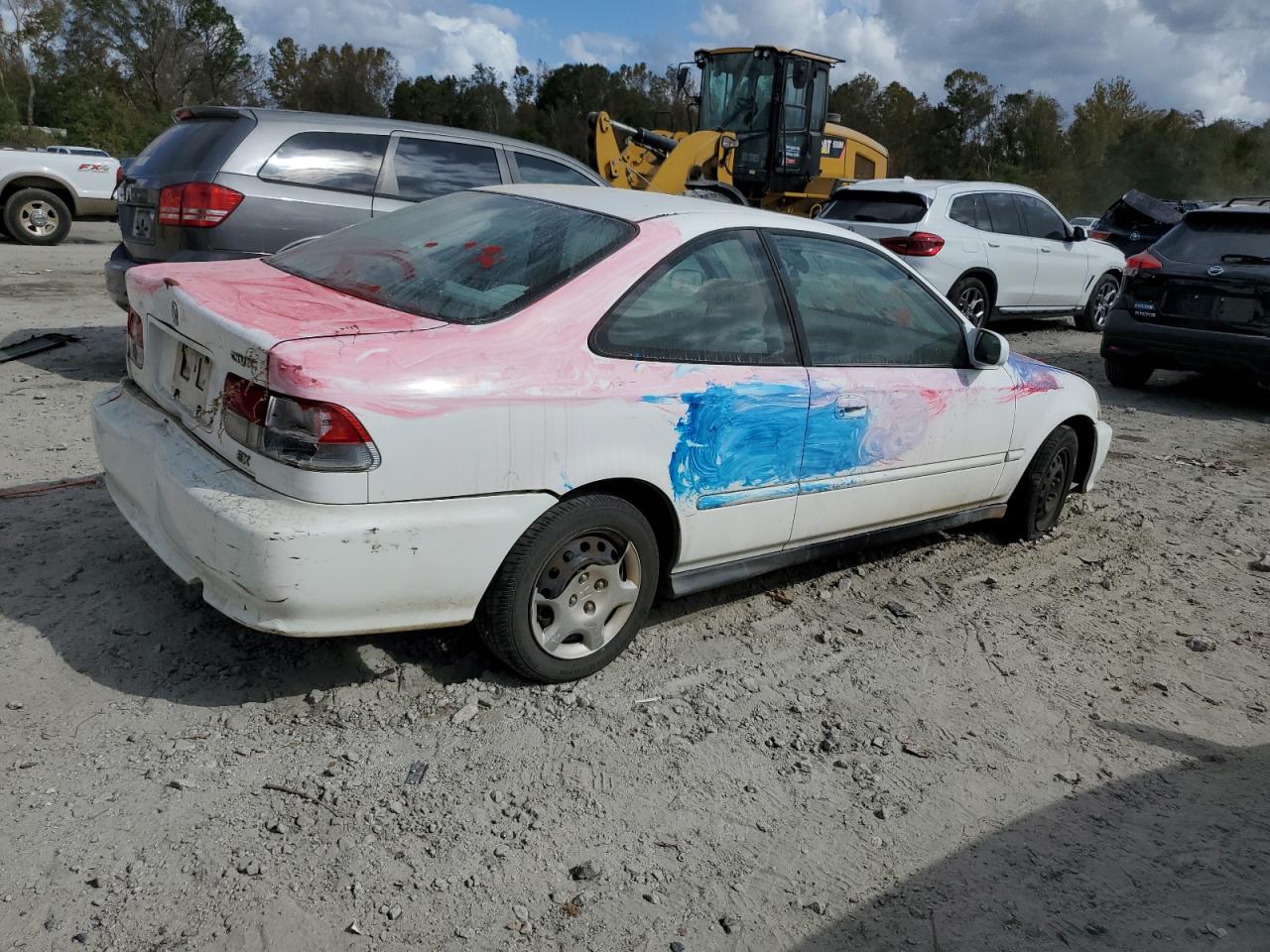 2000 Honda Civic VIN 1HGEJ8244YL041065 Copart auction photo, vandalism / rear end damage thumbnail 3