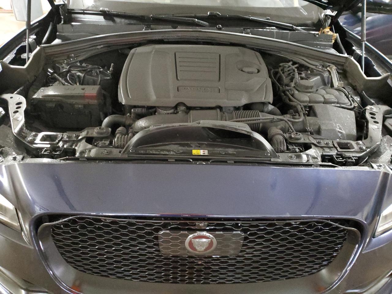 2018 Jaguar F-Pace VIN SADCL2FX6JA293648 Copart auction photo, burn / minor dent/scratches damage thumbnail 12