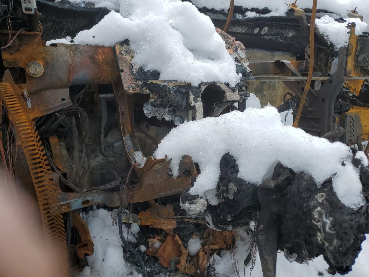2020 Ford F450 VIN 1FDTF4GNXLDA10287 Copart auction photo, burn damage thumbnail 8