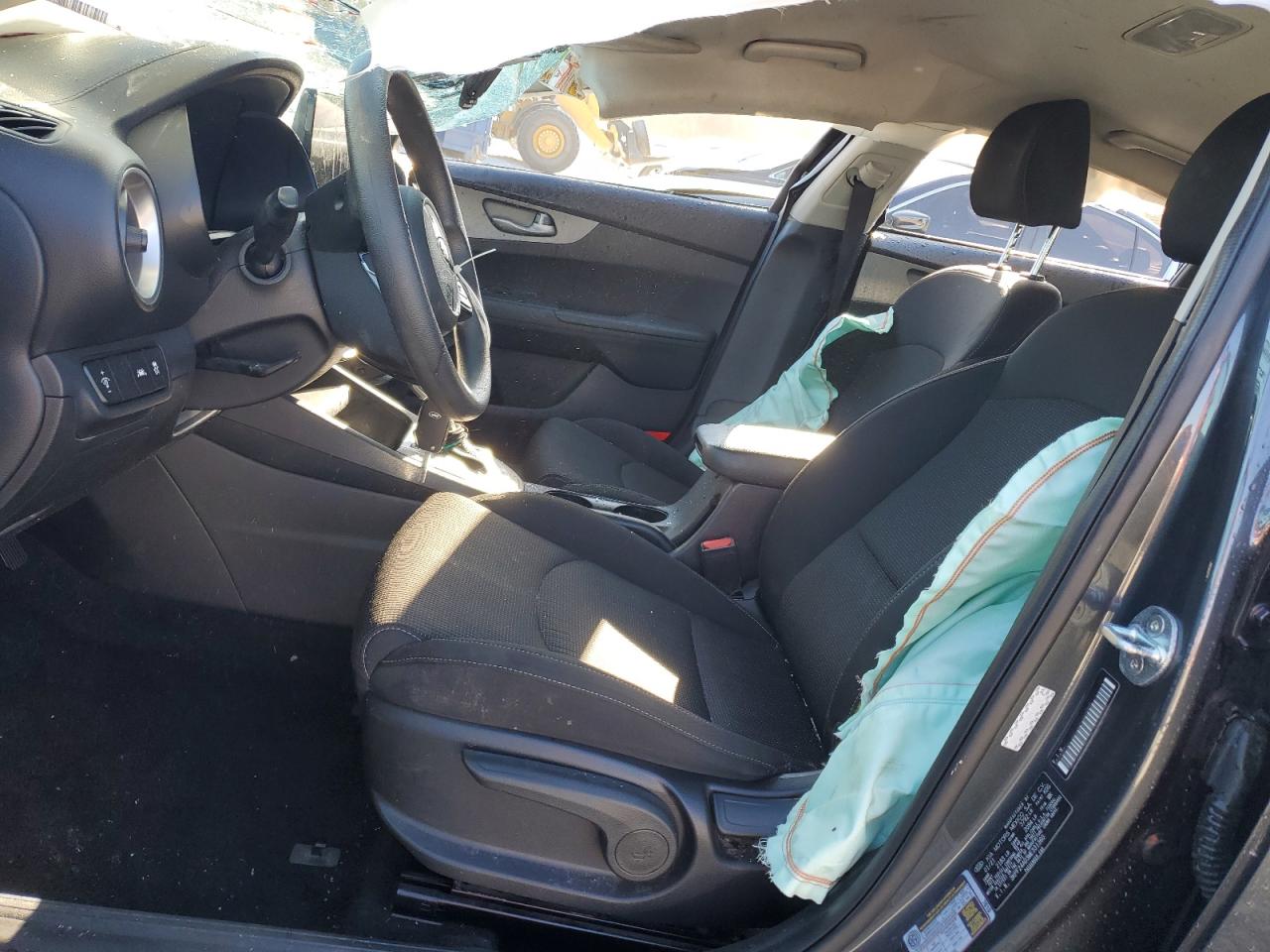 2021 KIA Forte VIN 3KPF24AD3ME331360 Copart auction photo, all over damage thumbnail 7