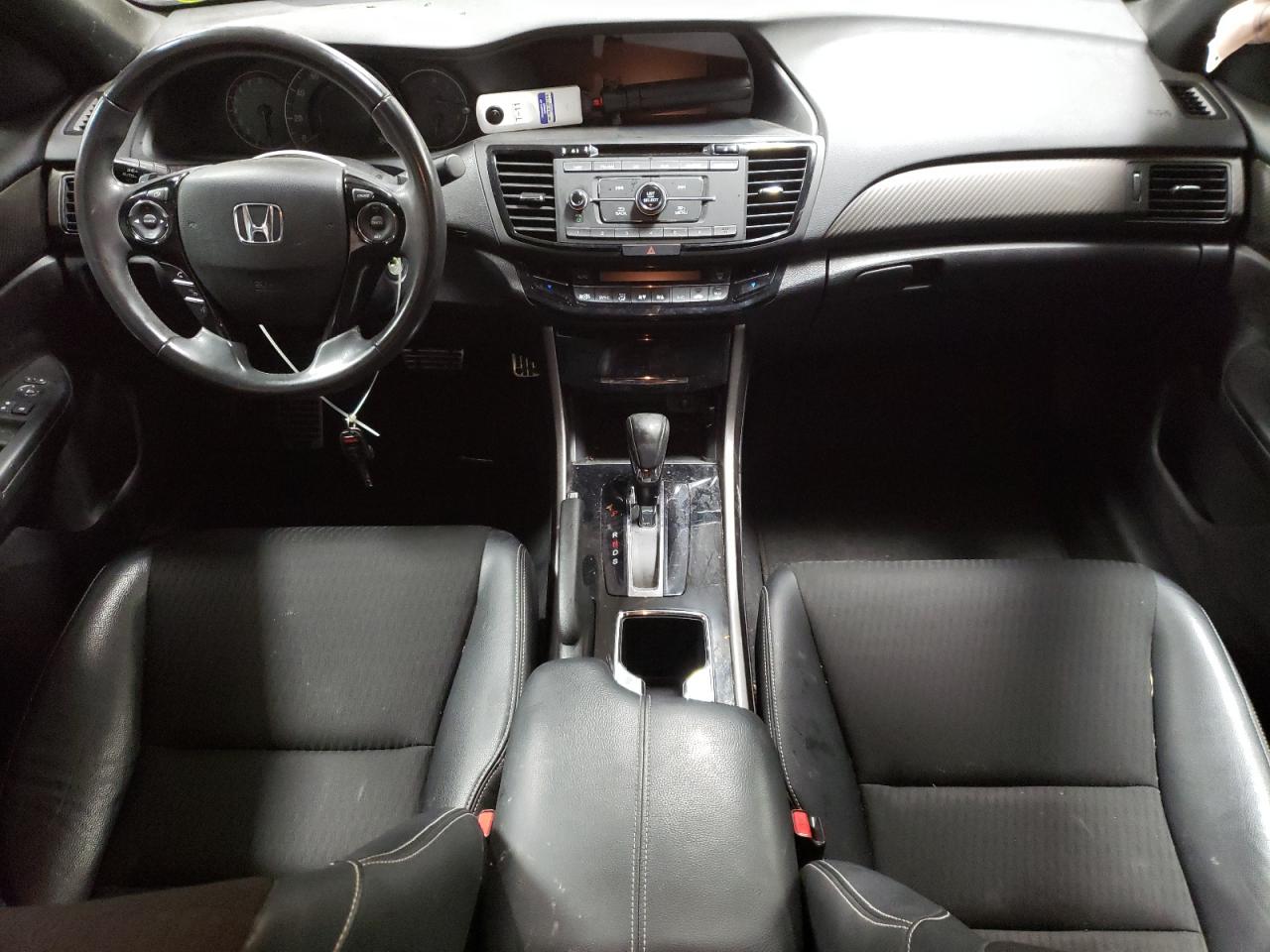 2017 Honda Accord VIN 1HGCR2F50HA030950 Copart auction photo, side / front end damage thumbnail 8