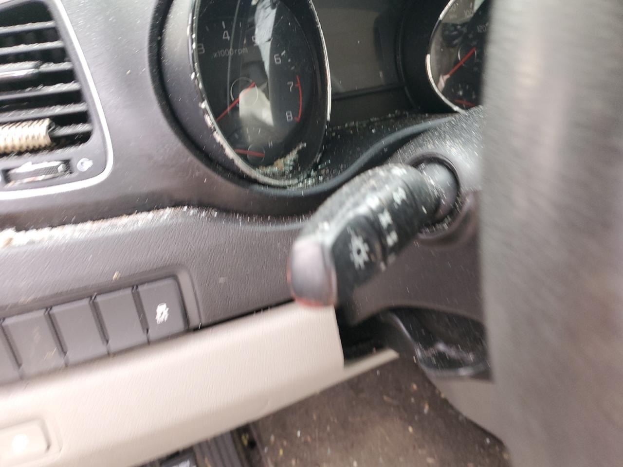 2016 KIA Sedona VIN KNDMB5C10G6151540 Copart auction photo, all over damage thumbnail 9
