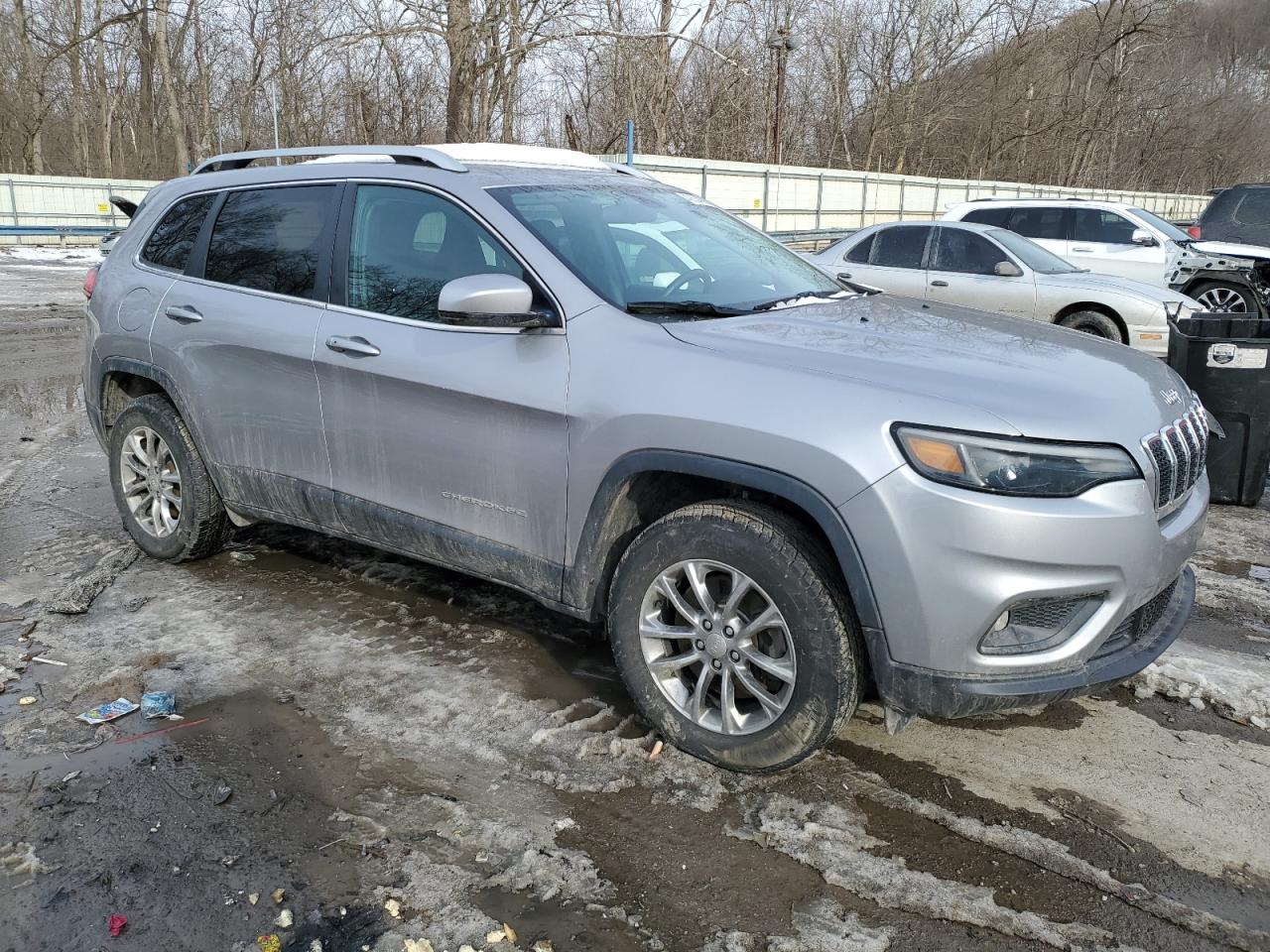 2019 Jeep Grand Cherokee VIN 1C4PJMLB9KD309848 Copart auction photo, front end / rear end damage thumbnail 4
