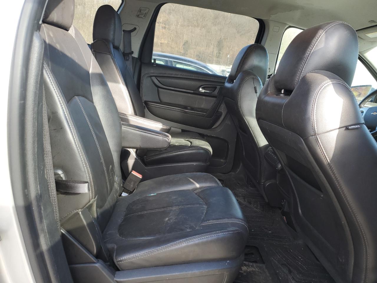 2017 Chevrolet Traverse VIN 1GNKVHKD8HJ105326 Copart auction photo, rear end / front end damage thumbnail 11