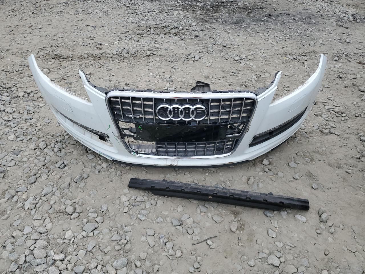 2015 Audi Q7 VIN WA1CGAFE2FD027665 Copart auction photo, front end damage thumbnail 13