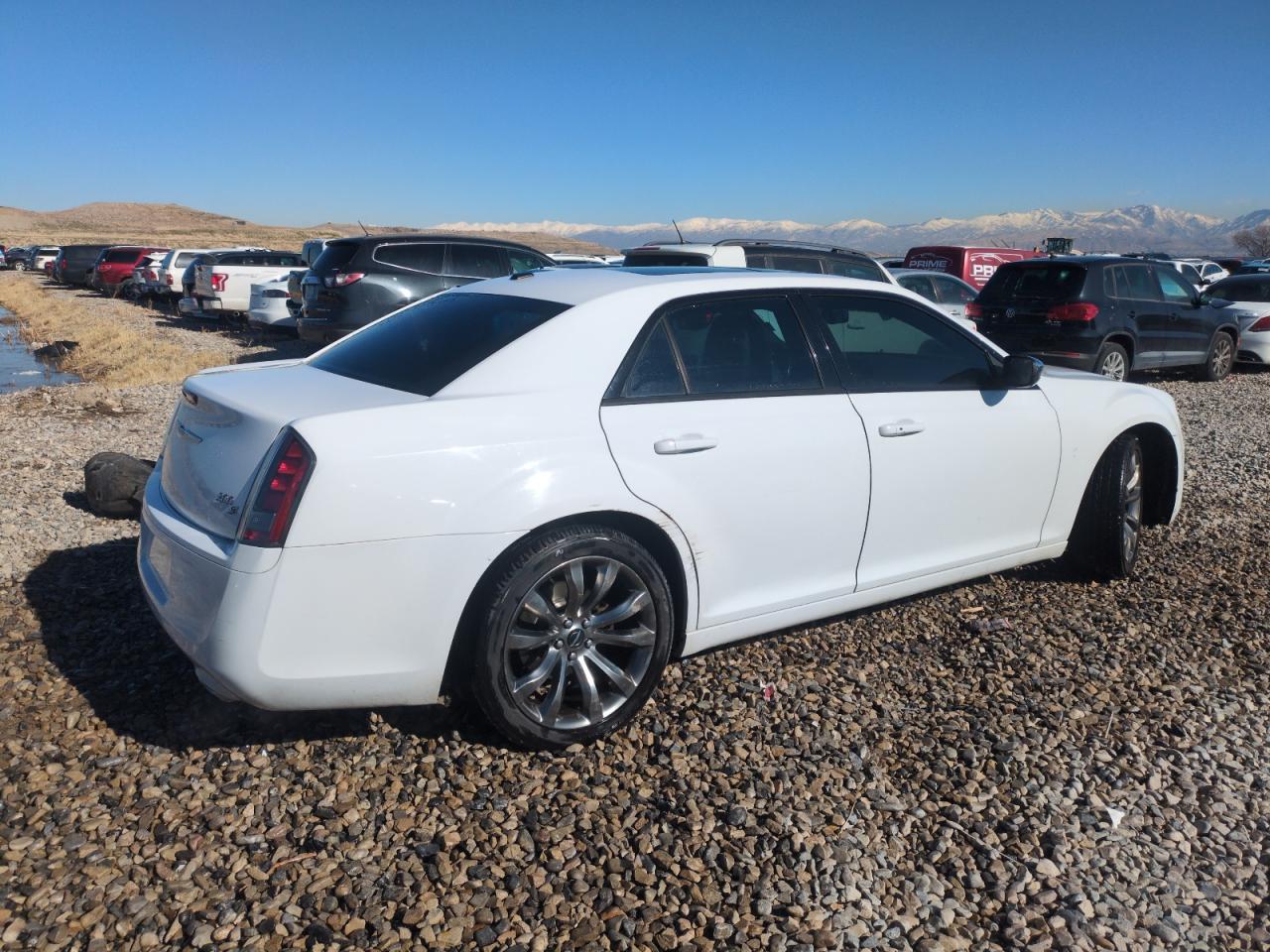 2014 Chrysler 300 VIN 2C3CCABG1EH330371 Copart auction photo, front end damage thumbnail 3