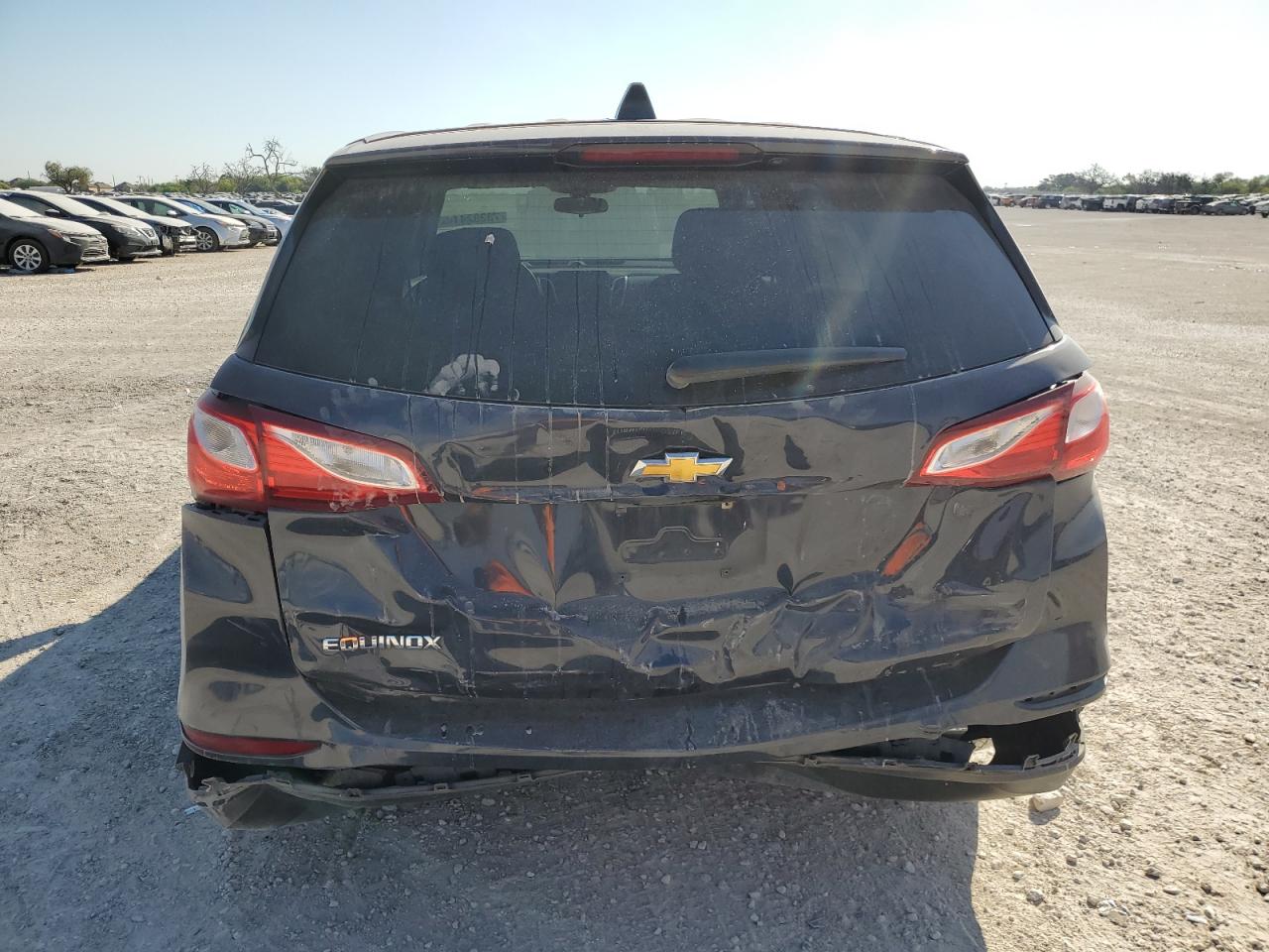 2019 Chevrolet Equinox VIN 3GNAXHEV7KL250657 Copart auction photo, front end / rear end damage thumbnail 6