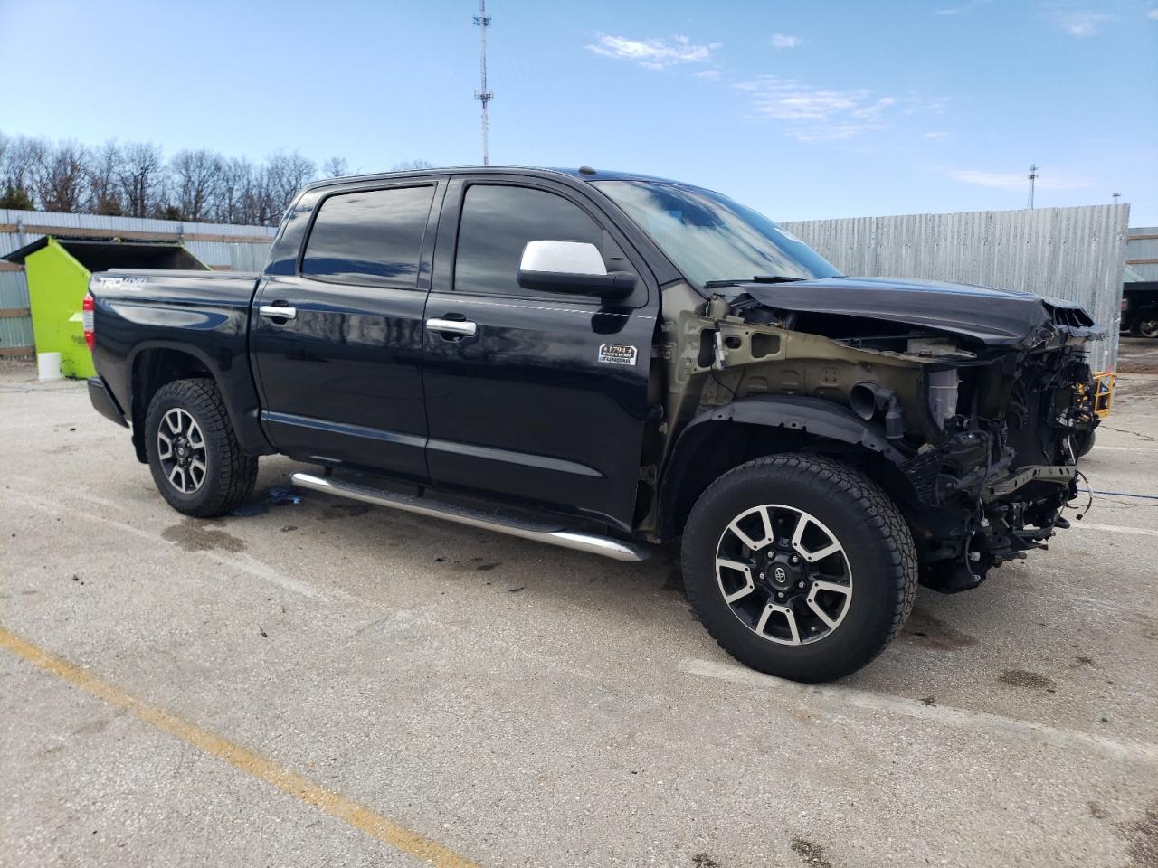 2018 Toyota Tundra VIN 5TFAW5F14JX741292 Copart auction photo, front end / hail damage thumbnail 4