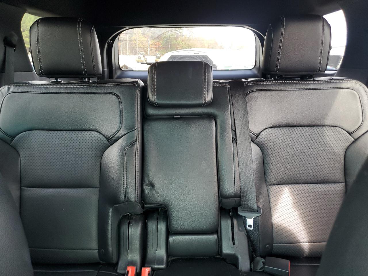 2016 Ford Explorer VIN 1FM5K7F8XGGB49499 Copart auction photo, side / front end damage thumbnail 10