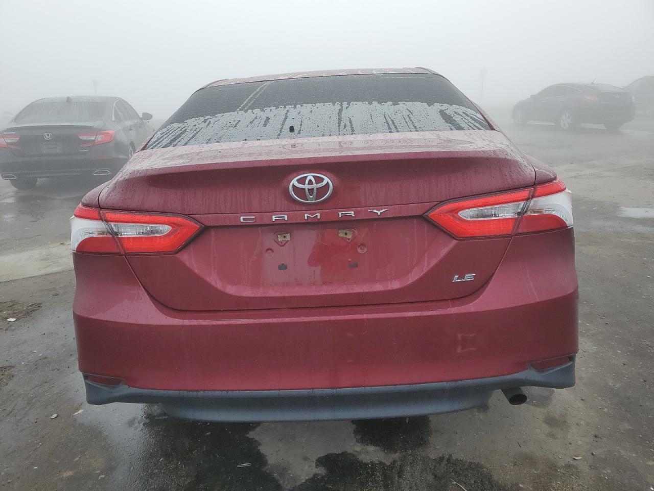 2018 Toyota Camry VIN 4T1B11HK9JU639663 Copart auction photo, front end damage thumbnail 6