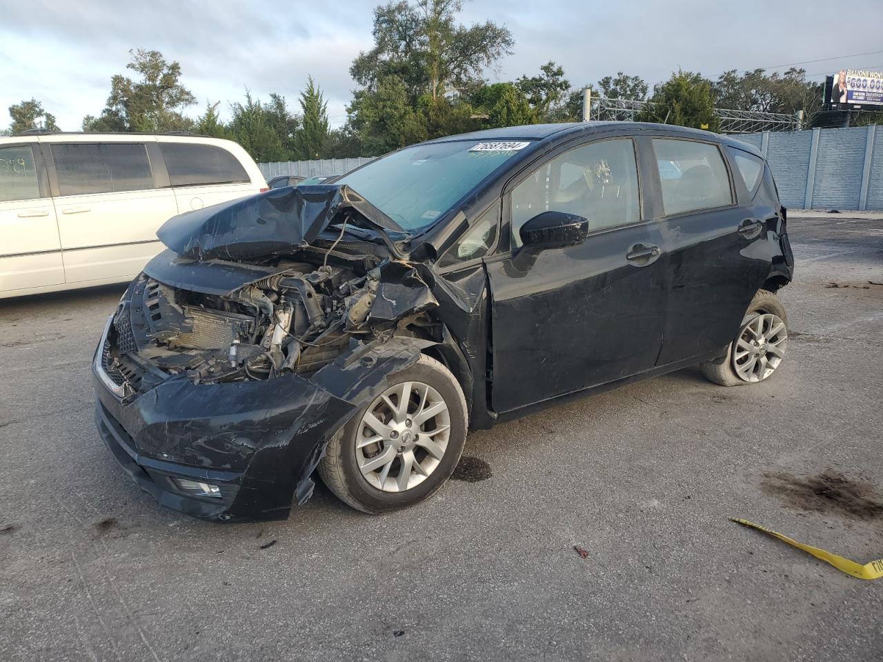 2017 Nissan Versa VIN 3N1CE2CP4HL353295