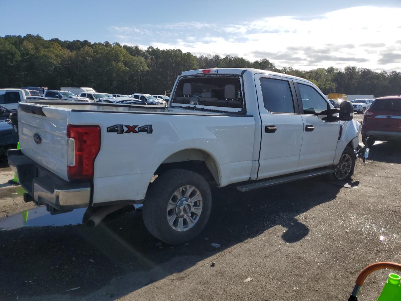2018 Ford F250 VIN 1FT7W2B64JEB47419 Copart auction photo, all over damage thumbnail 3
