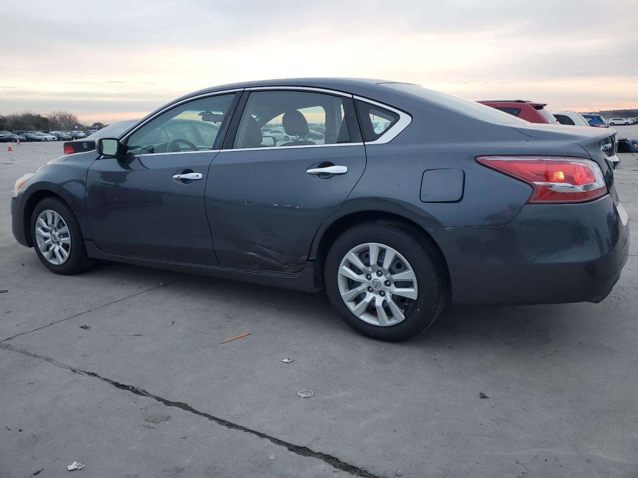 2013 Nissan Altima VIN 1N4AL3AP5DC286575 Copart auction photo, front end / minor dent/scratches damage thumbnail 2