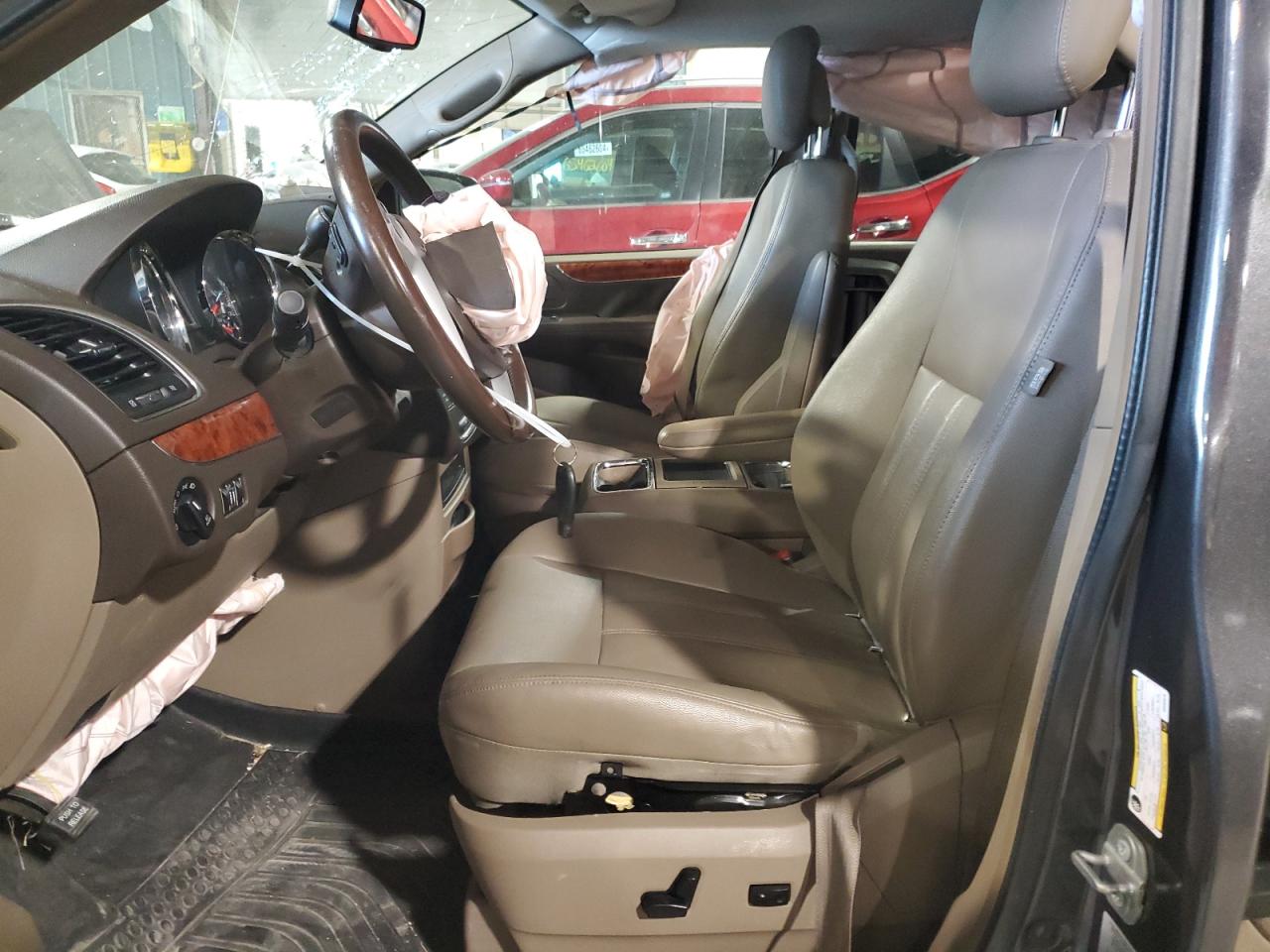 2016 Chrysler Town & Country VIN 2C4RC1BG7GR293975 Copart auction photo, all over / undercarriage damage thumbnail 7