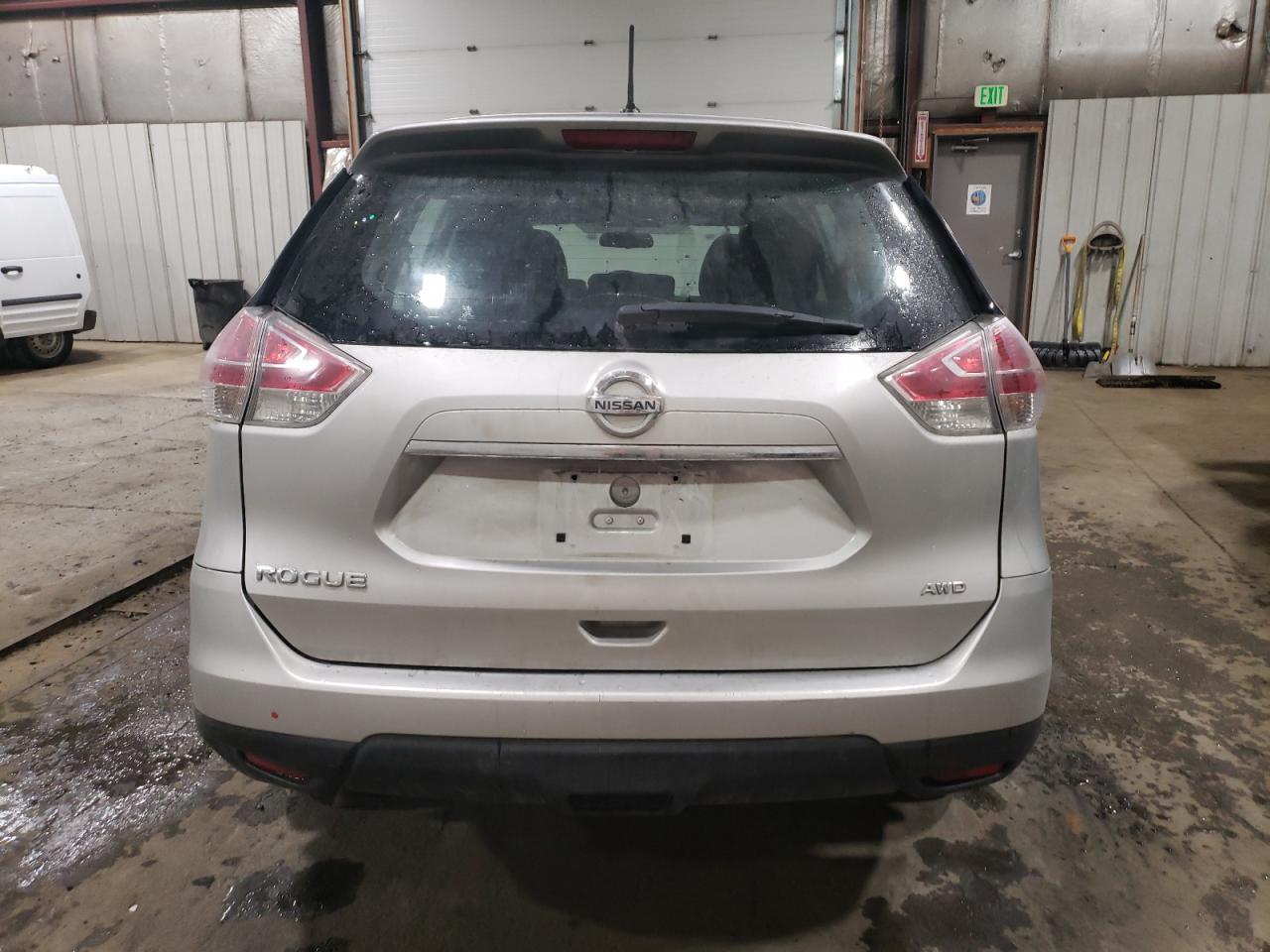 2016 Nissan Rogue VIN 5N1AT2MV1GC781922 Copart auction photo, front end / side damage thumbnail 6