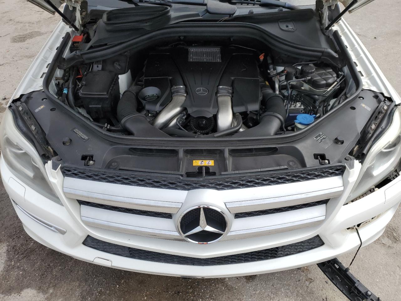 2014 Mercedes-Benz GL-klasse VIN 4JGDF7CE8EA292669 Copart auction photo, side / front end damage thumbnail 12