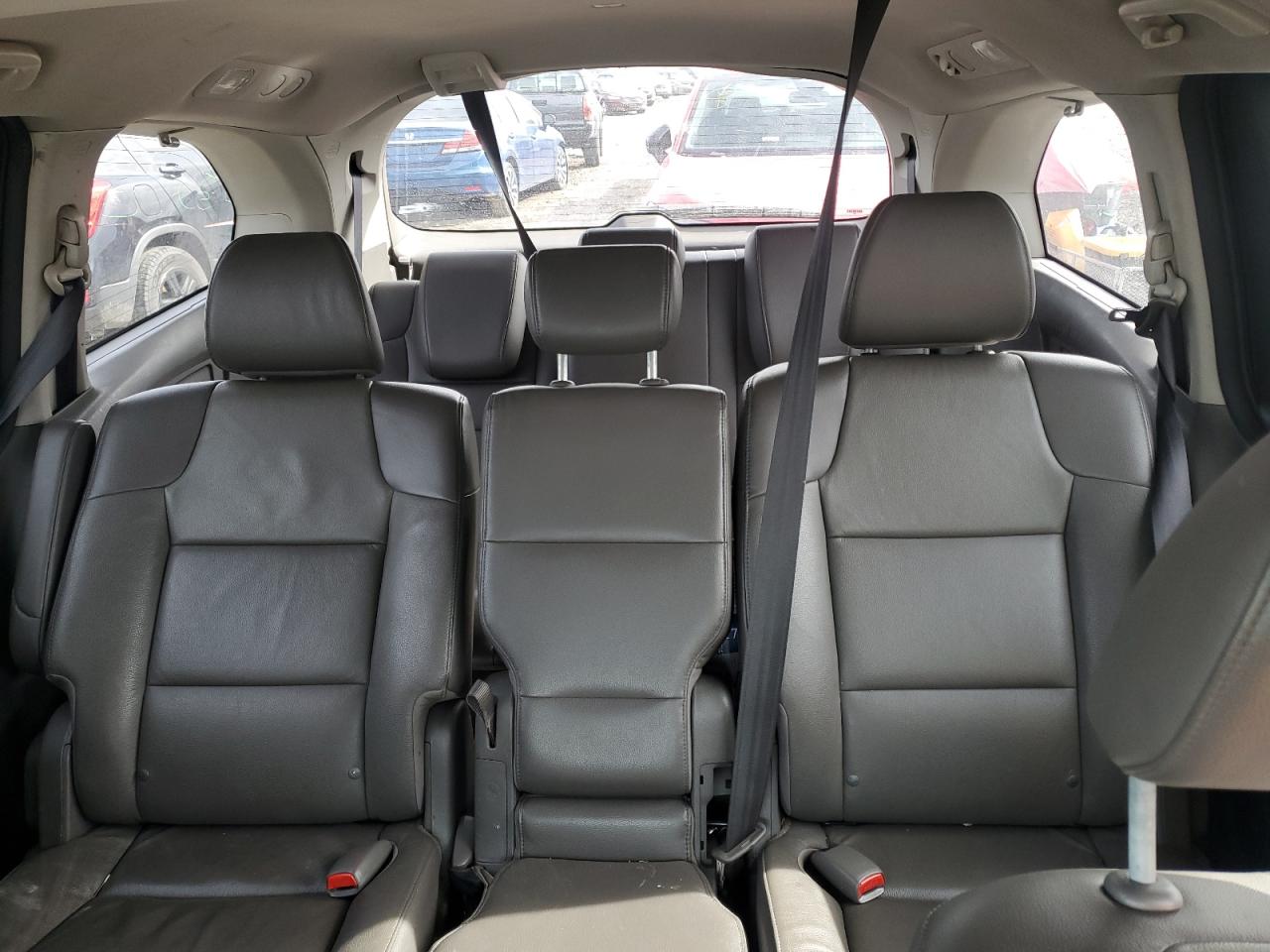 2016 Honda Odyssey VIN 5FNRL5H62GB069188 Copart auction photo, front end / minor dent/scratches damage thumbnail 10