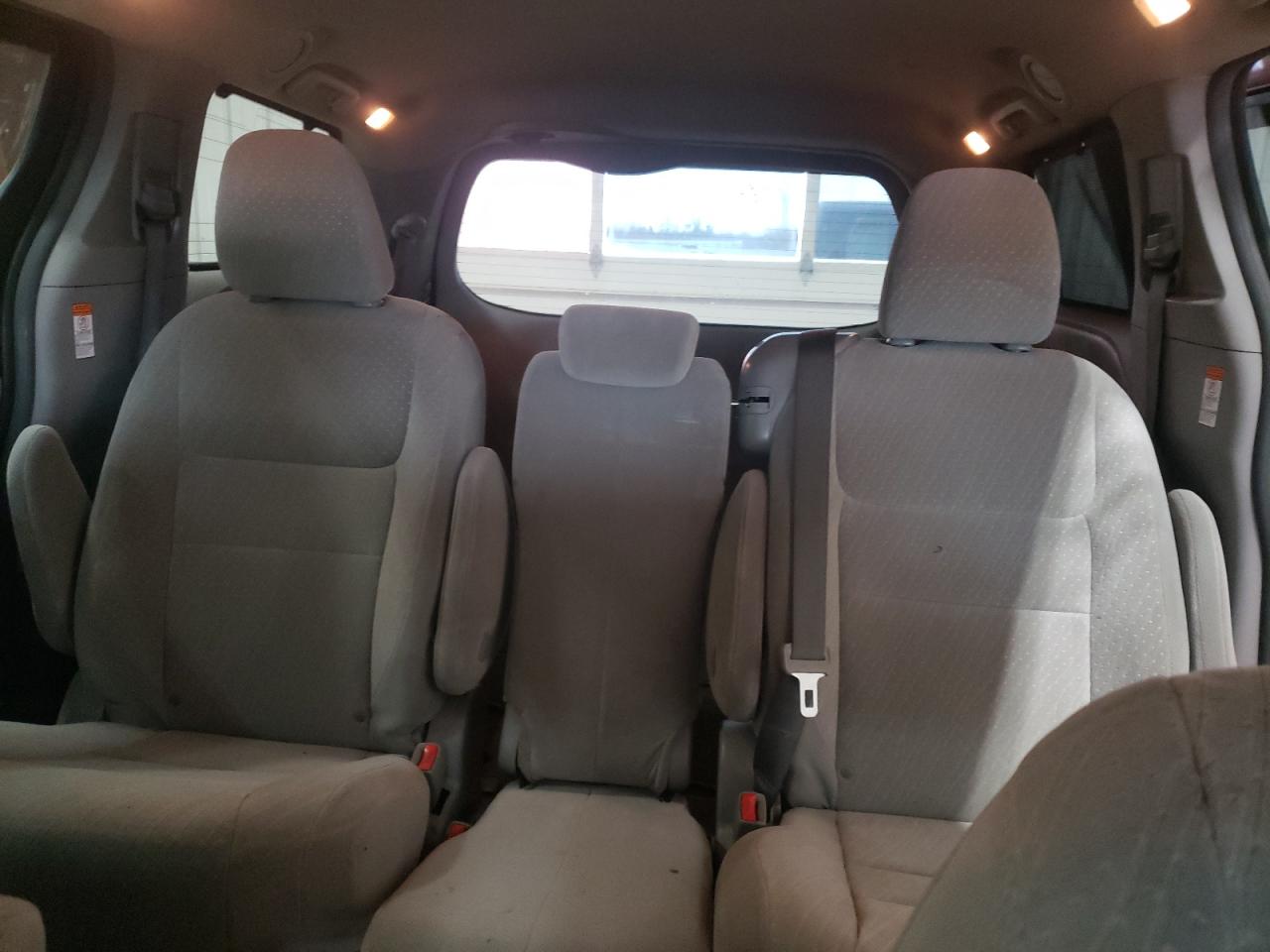 2018 Toyota Sienna VIN 5TDKZ3DC9JS920373 Copart auction photo, front end damage thumbnail 10