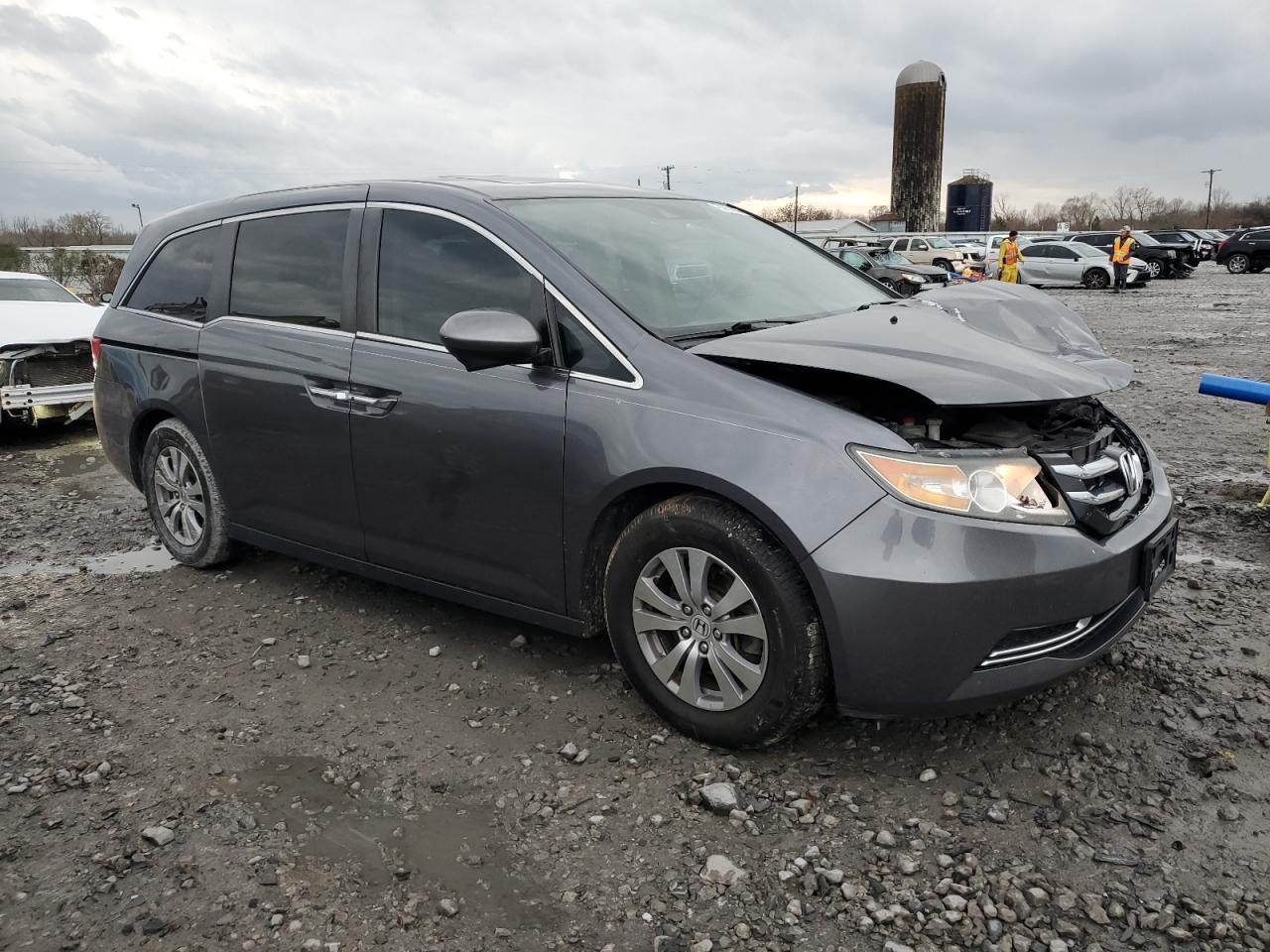 2017 Honda Odyssey VIN 5FNRL5H62HB022552 Copart auction photo, front end damage thumbnail 4