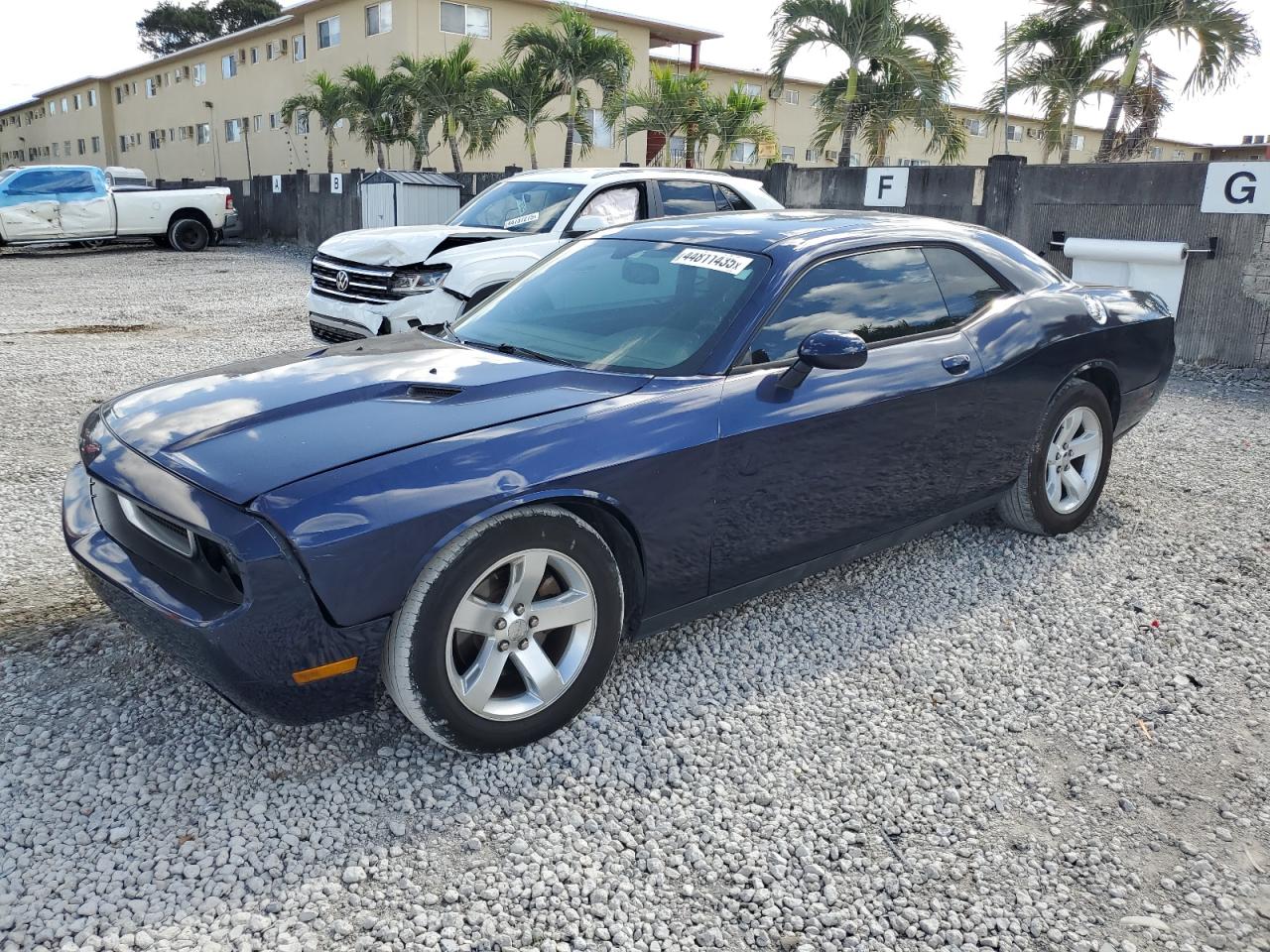 2013 Dodge Challenger VIN 2C3CDYAGXDH679650