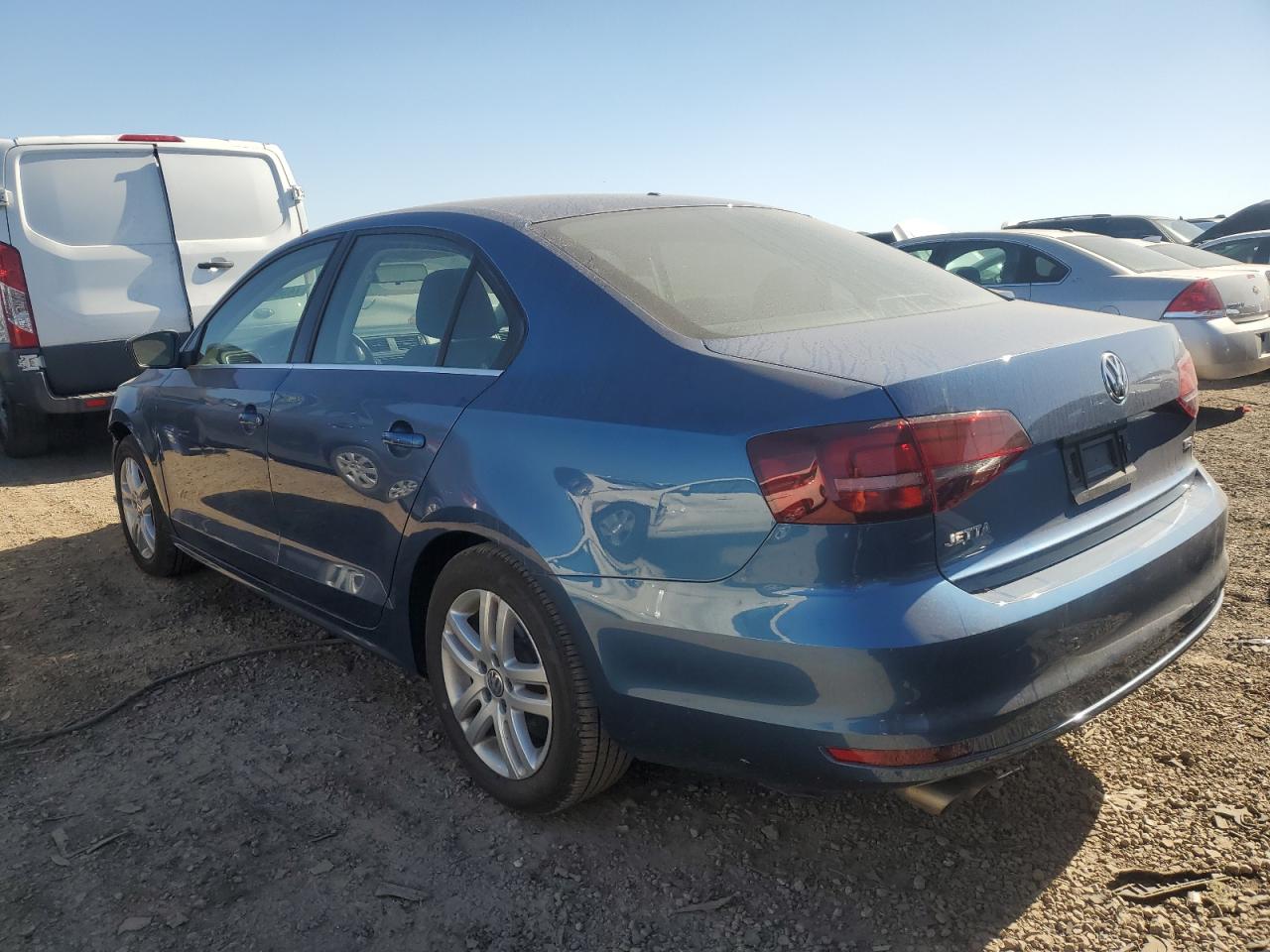 2017 Volkswagen Jetta VIN 3VW2B7AJ6HM207663 Copart auction photo, front end damage thumbnail 2