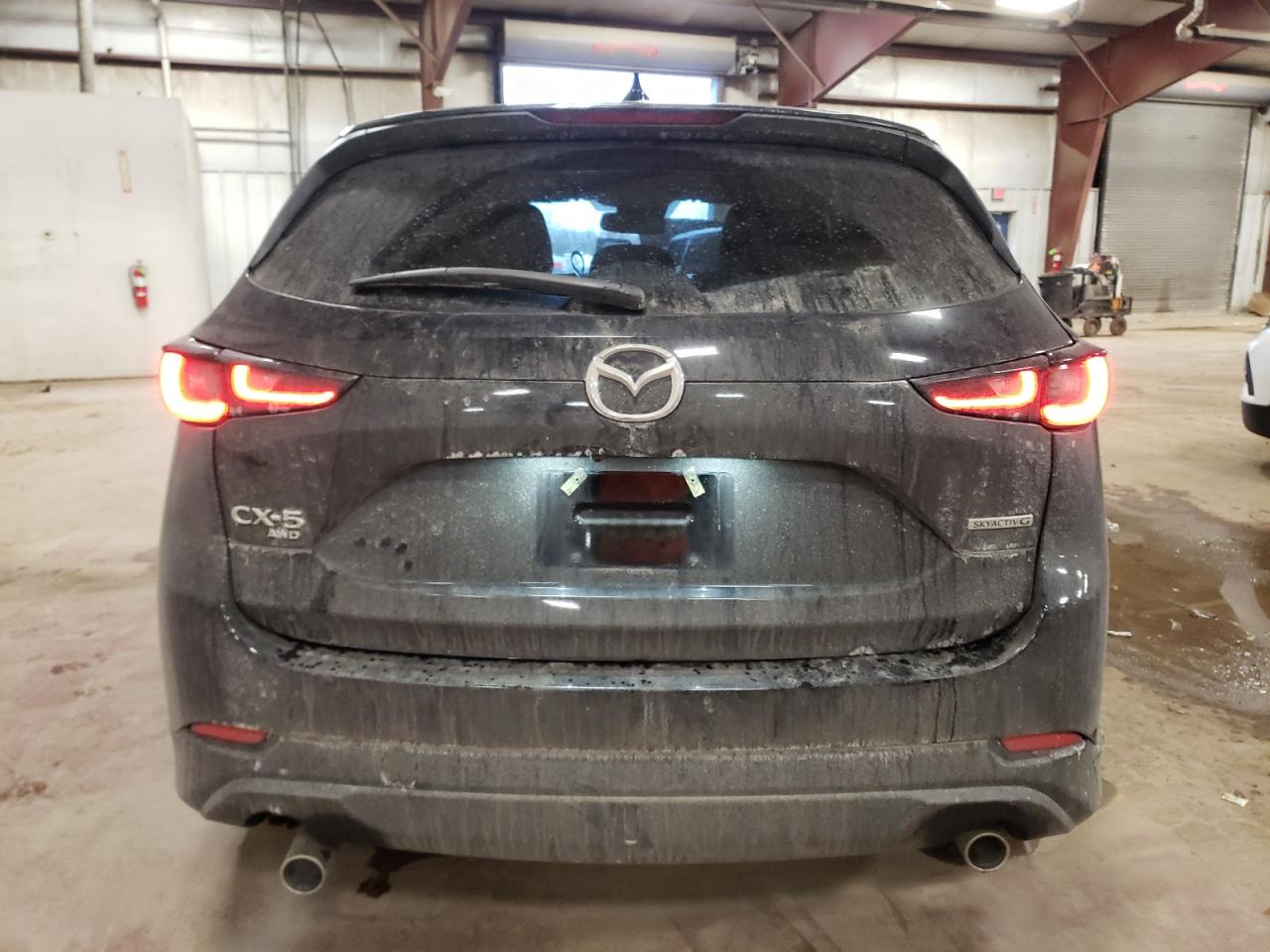 2024 Mazda CX-5 VIN JM3KFBEL7R0429338 Copart auction photo, side / rear end damage thumbnail 6