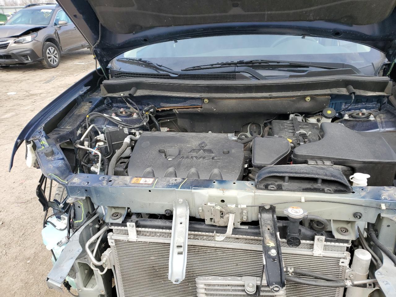 2020 Mitsubishi Outlander VIN JA4AD2A3XLZ047057 Copart auction photo, front end damage thumbnail 11