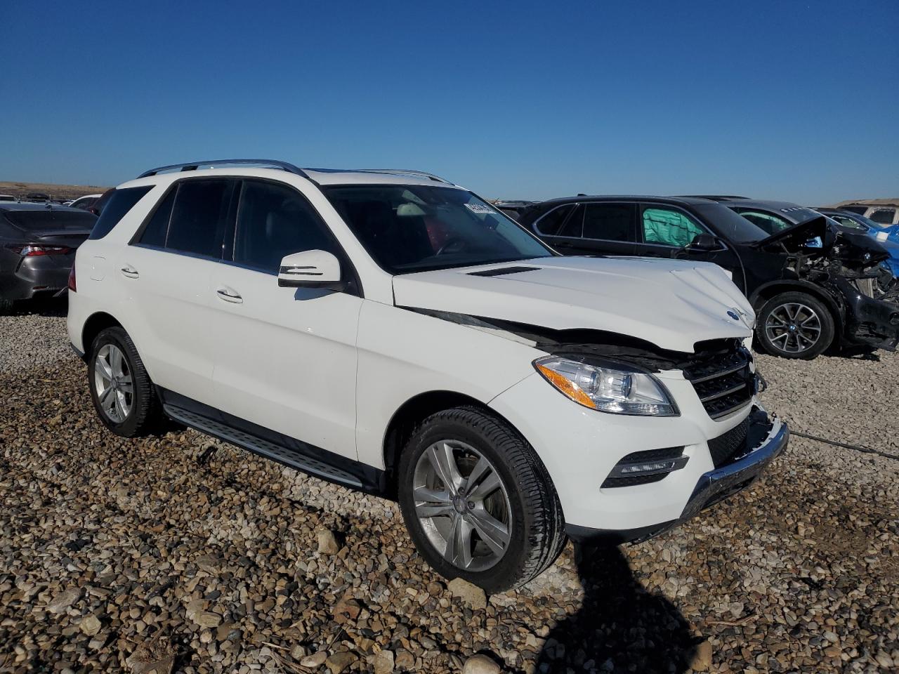 2015 Mercedes-Benz M-klasse VIN 4JGDA5HB8FA601009 Copart auction photo, front end damage thumbnail 4