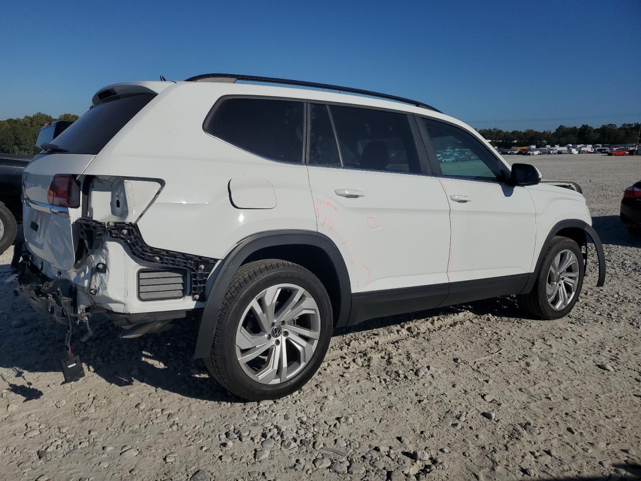 2021 Volkswagen Atlas VIN 1V2WR2CA1MC548253 Copart auction photo, front end / rear end damage thumbnail 3