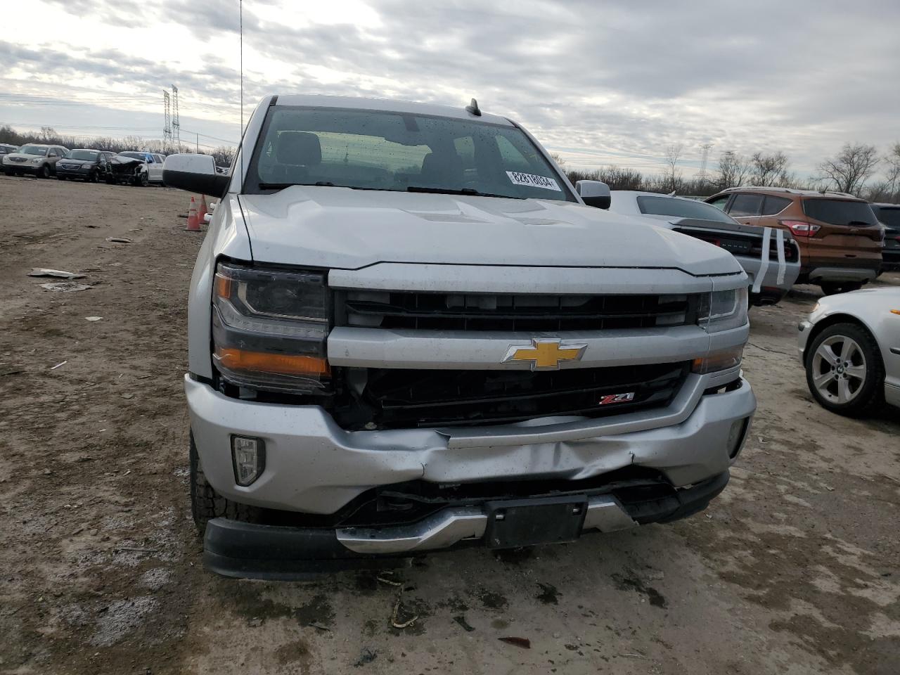2016 Chevrolet Silverado VIN 3GCUKREC8GG204523 Copart auction photo, front end damage thumbnail 5