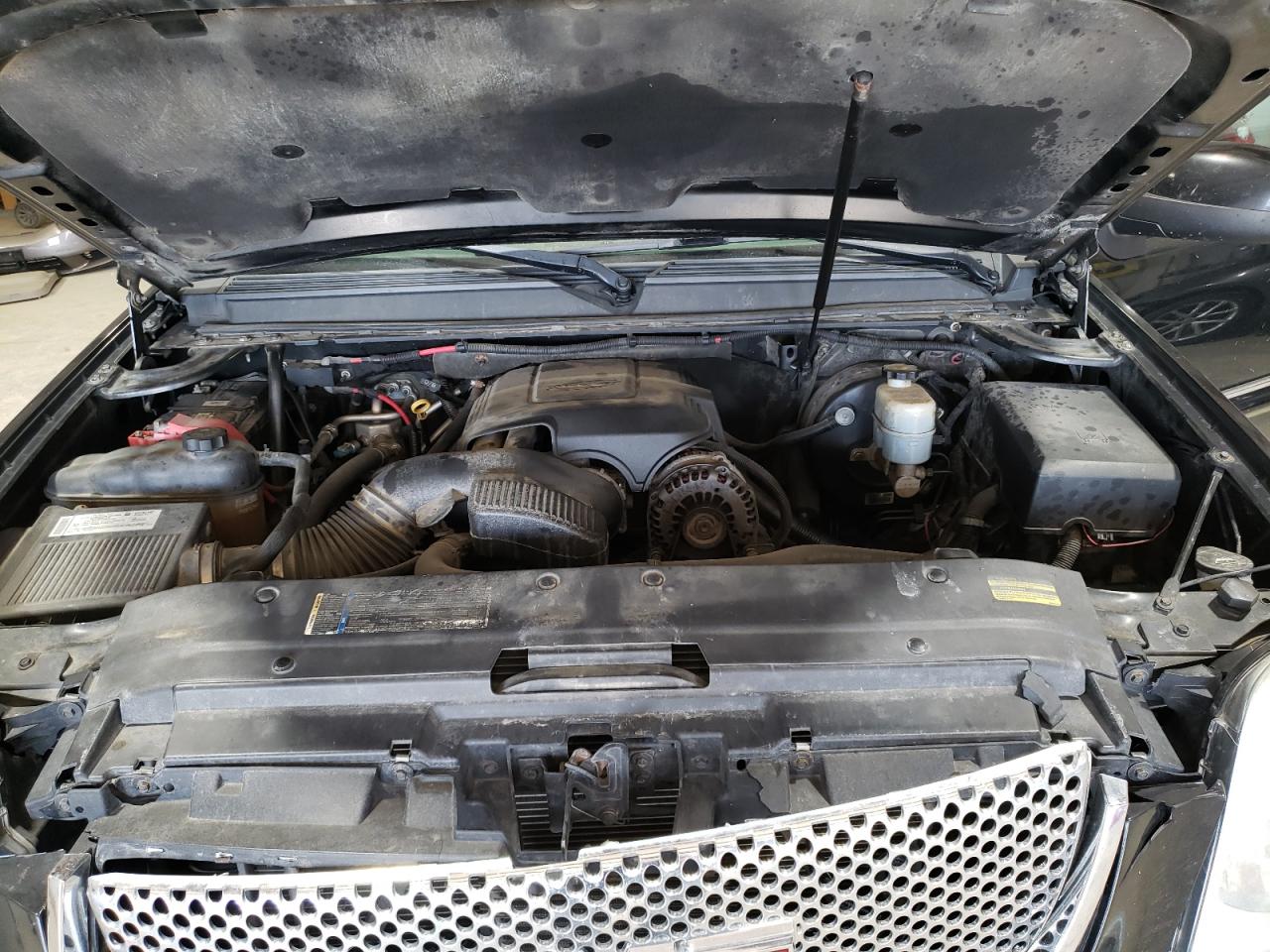 2008 GMC Yukon VIN 1GKFK66848J174295 Copart auction photo, front end damage thumbnail 14