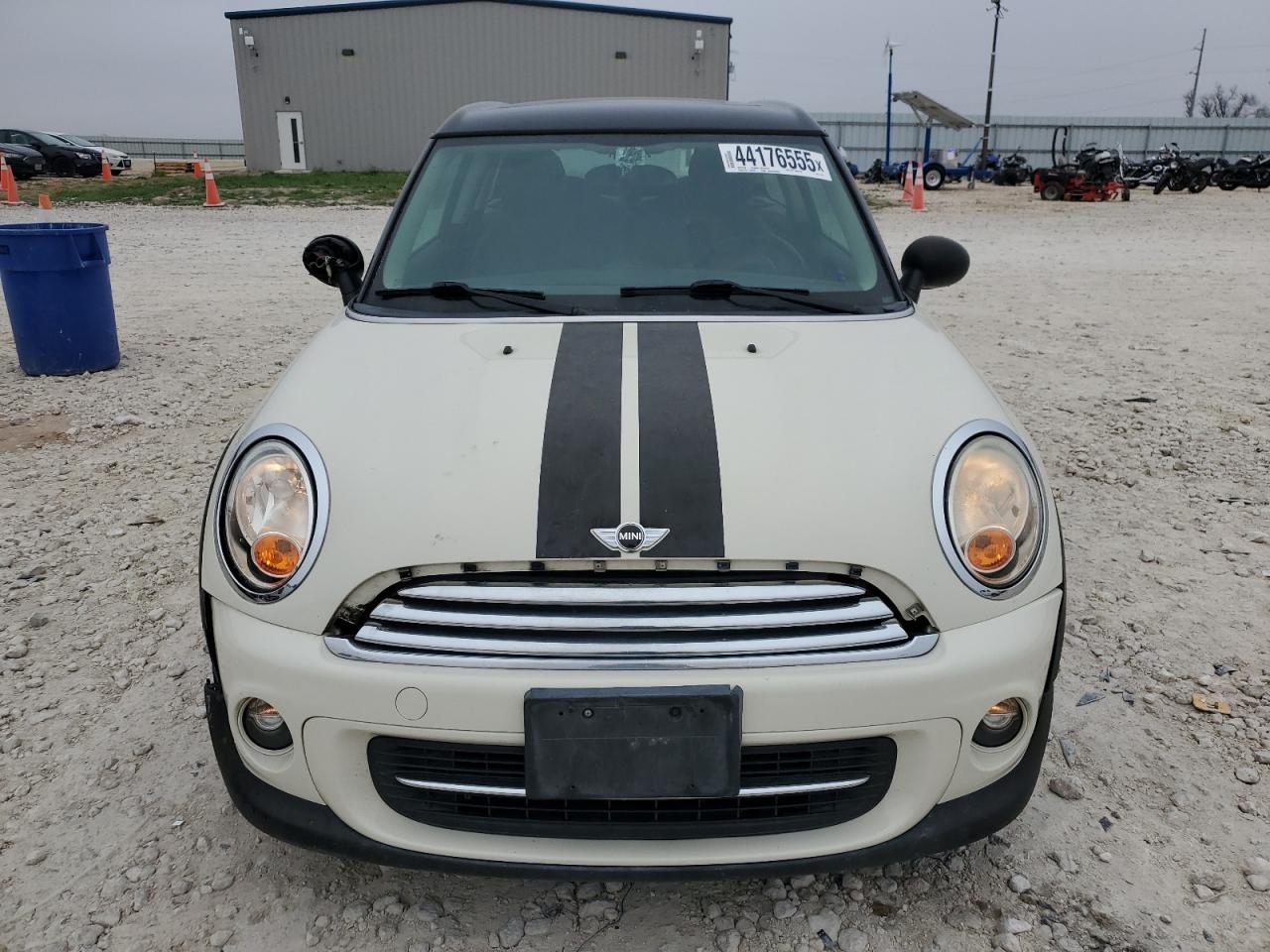 2012 MINI Cooper VIN WMWZF3C54CT267737 Copart auction photo, side / front end damage thumbnail 5