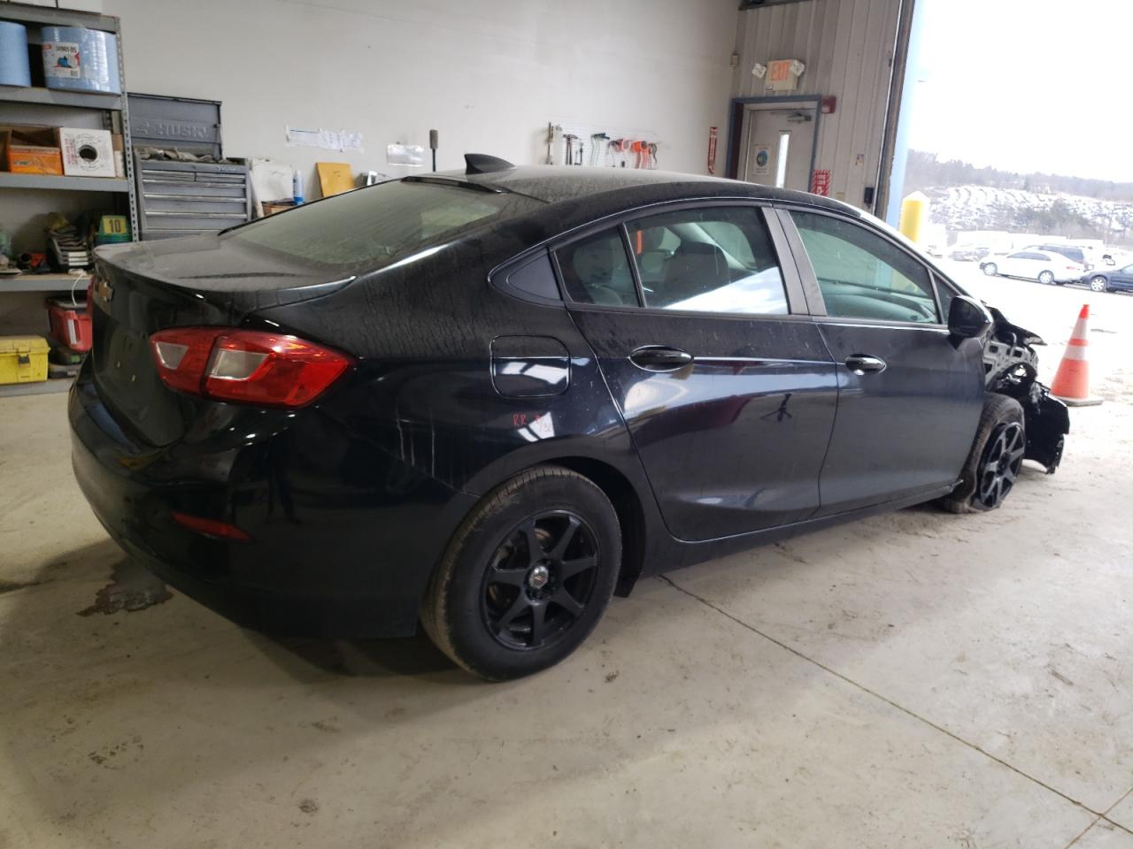 2018 Chevrolet Cruze VIN 1G1BC5SM9J7215178 Copart auction photo, front end damage thumbnail 3