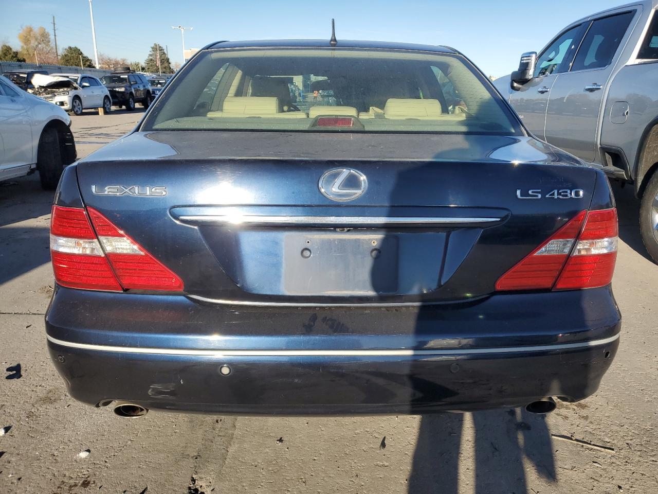 2004 Lexus LS VIN JTHBN36F340164628 Copart auction photo, front end / hail damage thumbnail 6