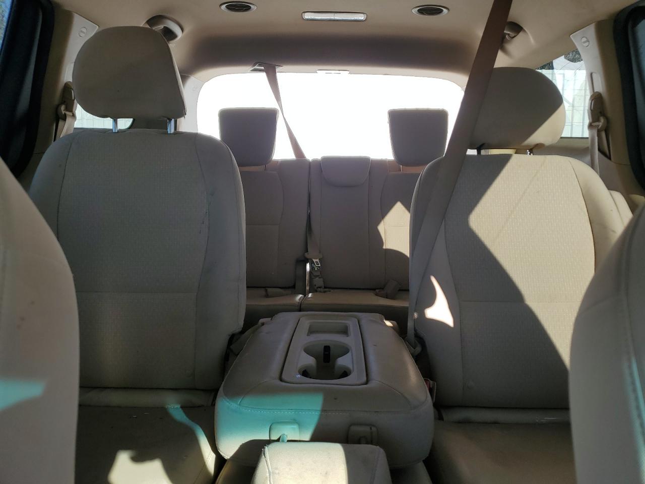 2017 KIA Sedona VIN KNDMB5C10H6293842 Copart auction photo, front end damage thumbnail 10