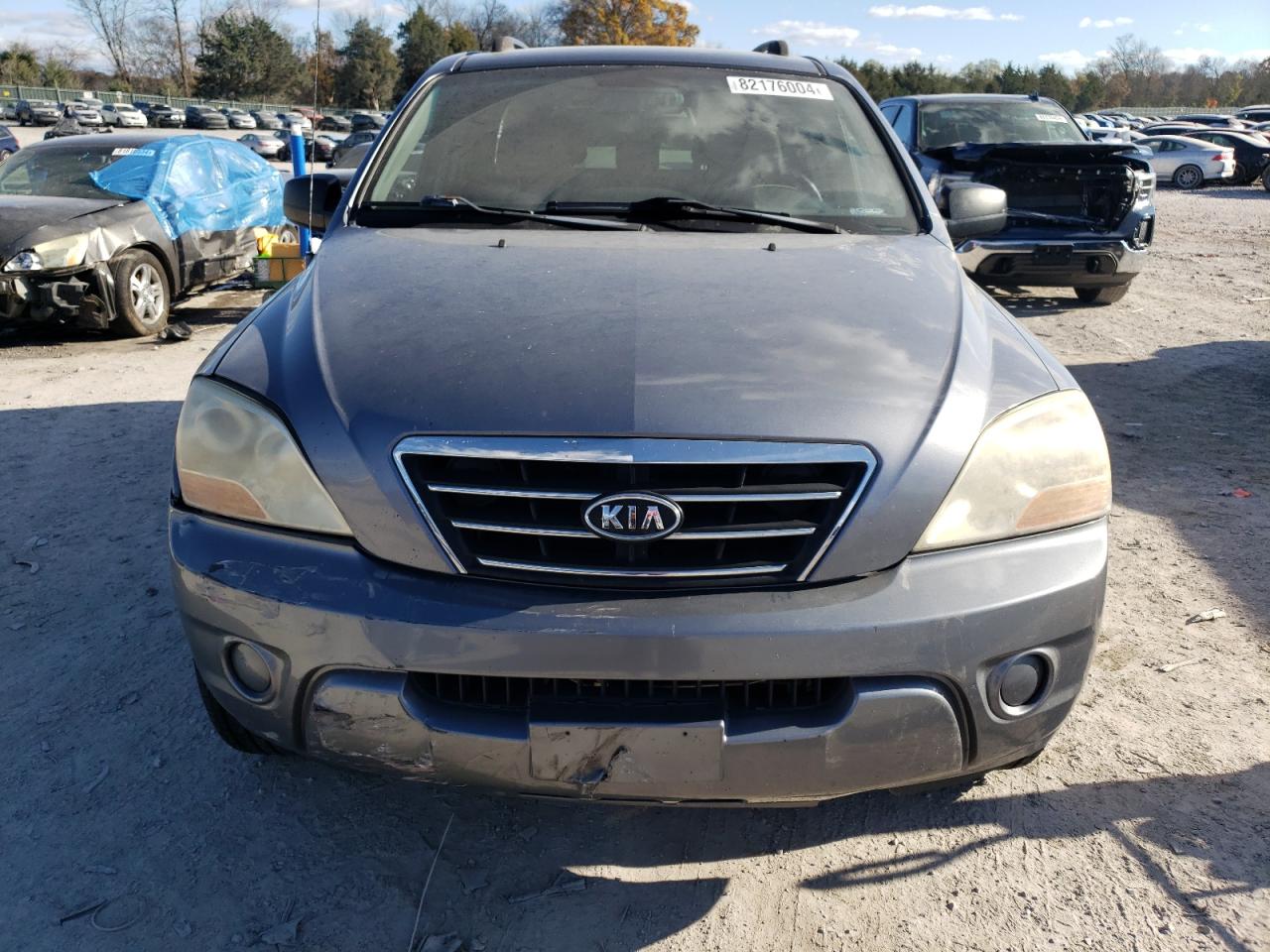 2008 KIA Sorento VIN KNDJC735385785852 Copart auction photo, front end / side damage thumbnail 5